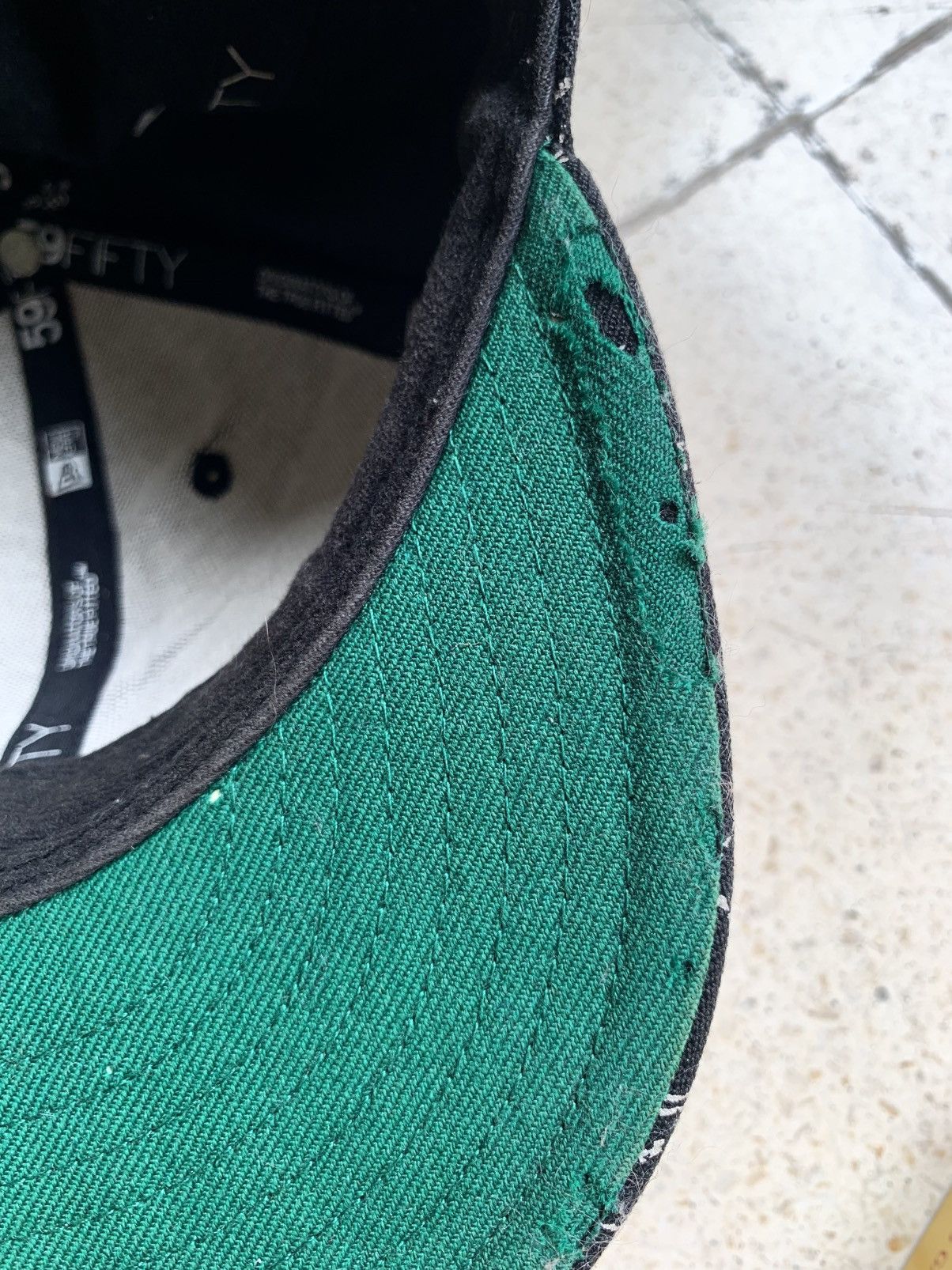 Hook-Ups Vintage vans x neckface new era fitted hats Size ONE SIZE - 6 Thumbnail