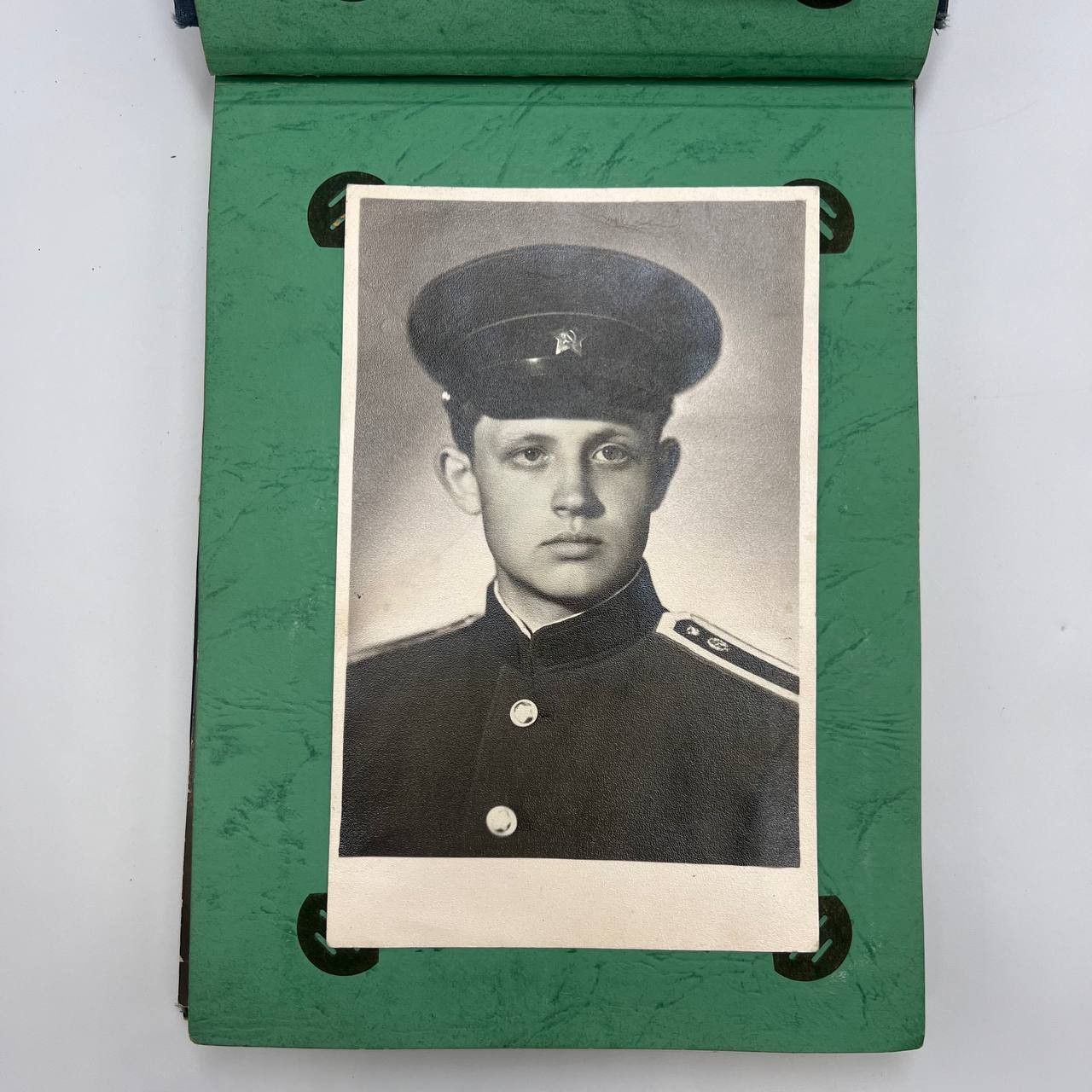 Vintage Vintage Military USSR Soldier Army Memorabilia Dembel Album Size ONE SIZE - 8 Thumbnail