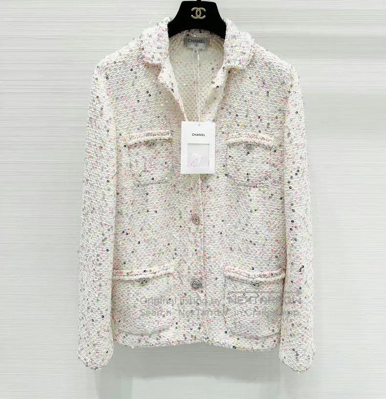 Chanel Chanel 24P lapel colour sequin jacket Size XS / US 0-2 / IT 36-38 - 1 Thumbnail