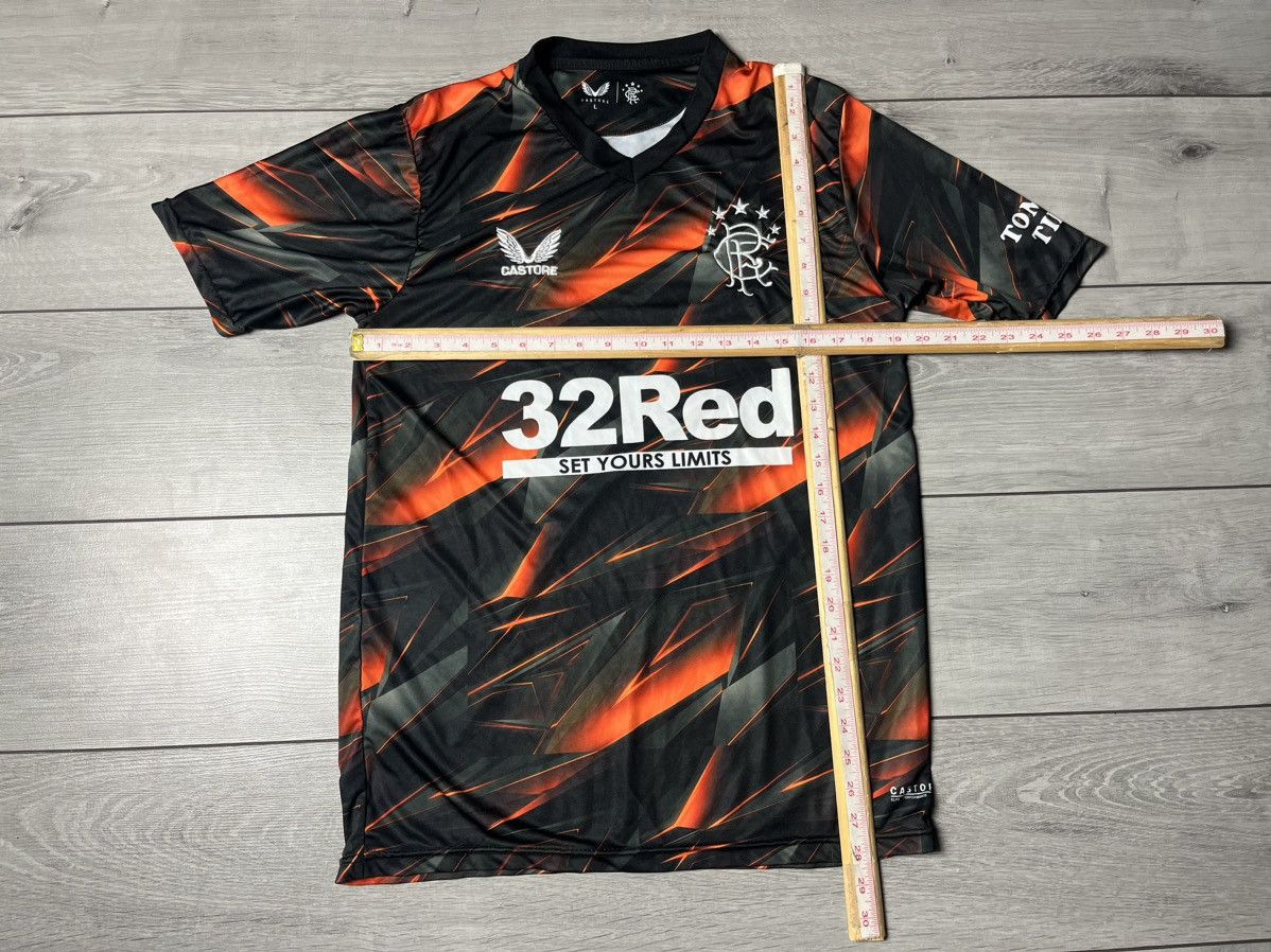 Castore Castore Rangers home jersey 2021 size Large Size US L / EU 52-54 / 3 - 5 Thumbnail