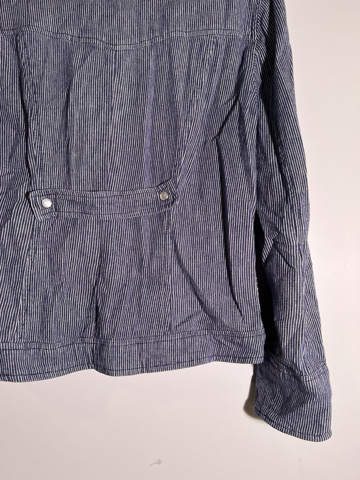 Vintage Y2K 2000’s VTG Vintage AMI Pinstripe Ruffled Retro Shirt Size M / US 6-8 / IT 42-44 - 9 Thumbnail