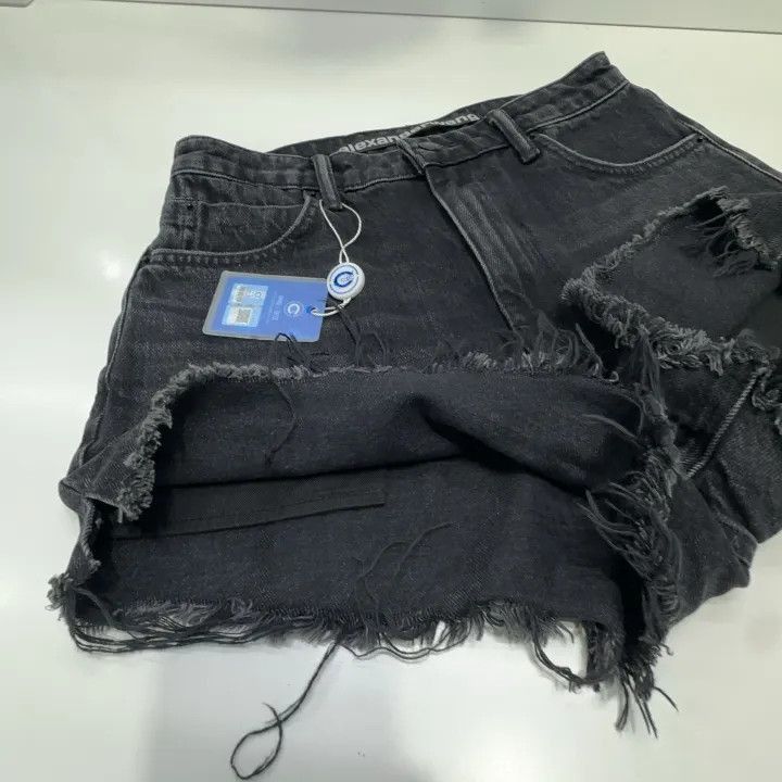 Alexander Wang Alexander Wang Distressed Denim Shorts for Women - Size 26" / US 2 / IT 38 - 7 Thumbnail
