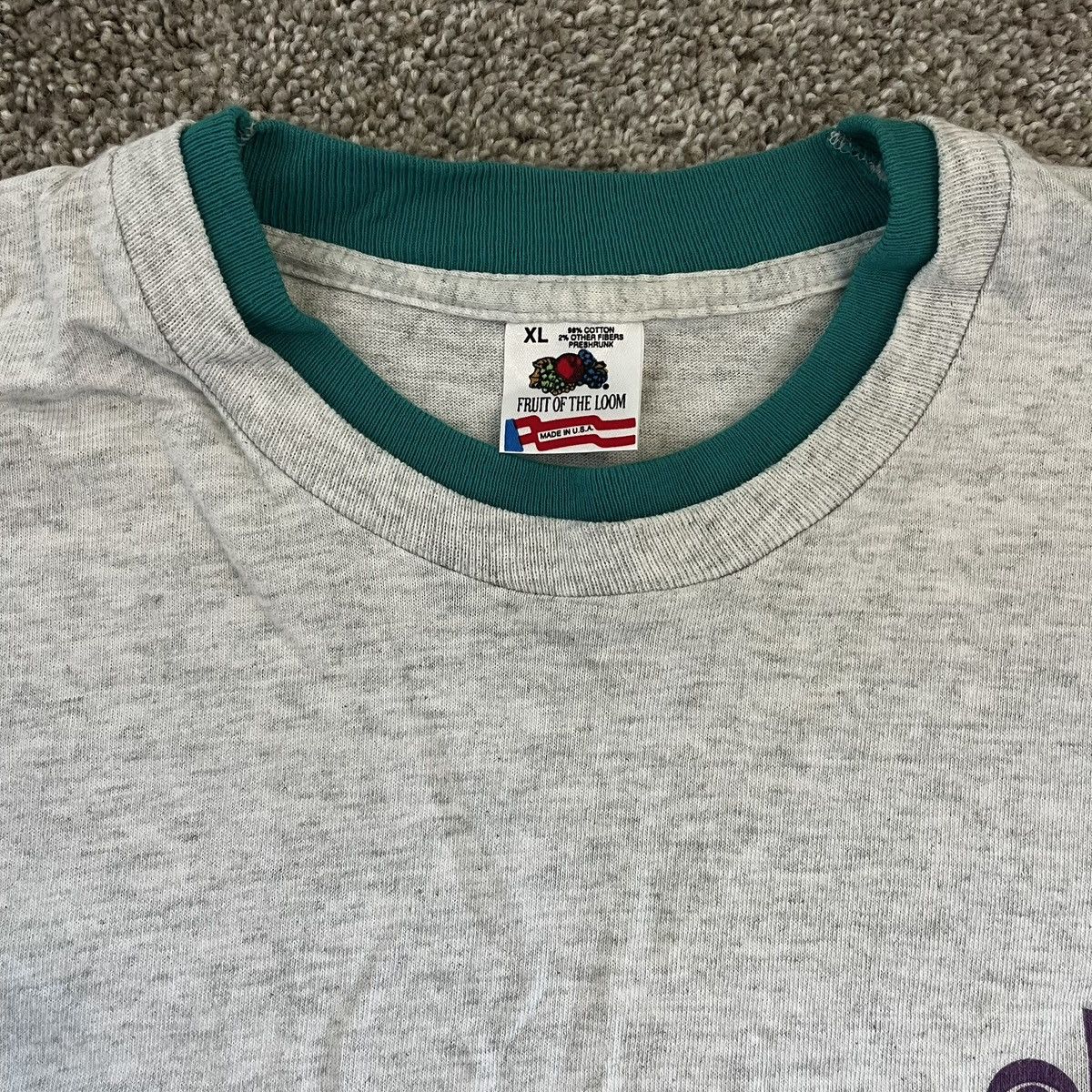 Fruit Of The Loom Vintage 90’s CBS College Tour Single Stitch T-Shirt XL Size US XL / EU 56 / 4 - 2 Thumbnail