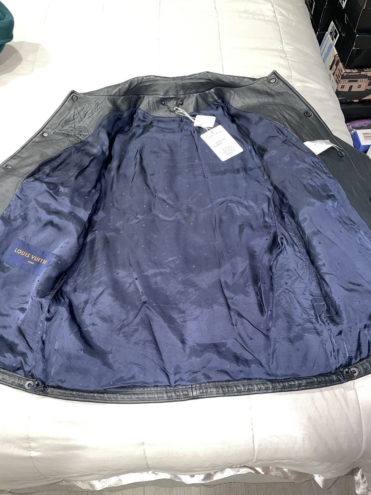 Louis Vuitton Louis Vuitton Satellite Black Leather Jacket Size US M / EU 48-50 / 2 - 19 Thumbnail