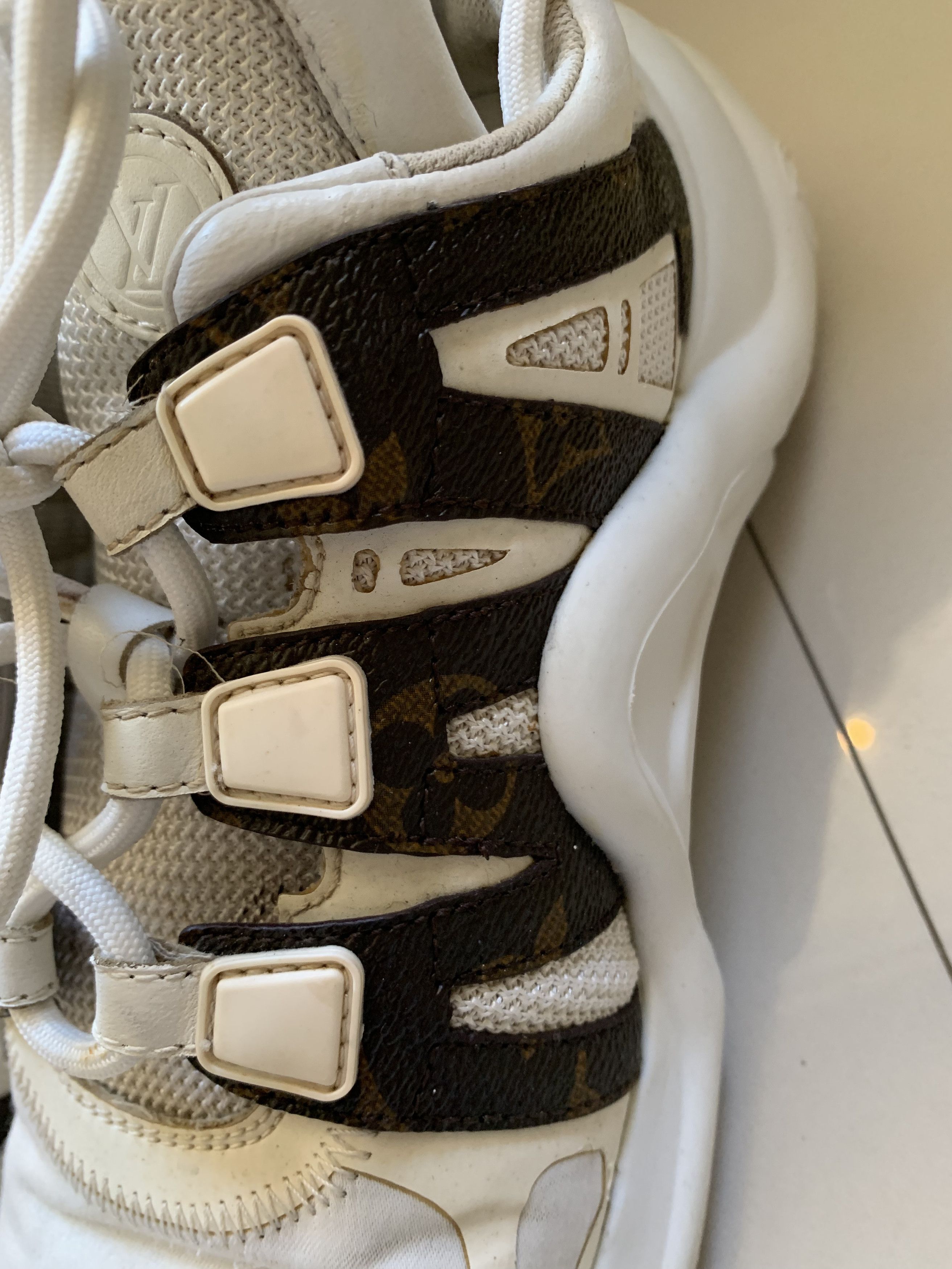 Louis Vuitton Authentic Louis Vuitton Archlight Sneakers 37 Size US 6.5 / IT 36.5 - 7 Thumbnail