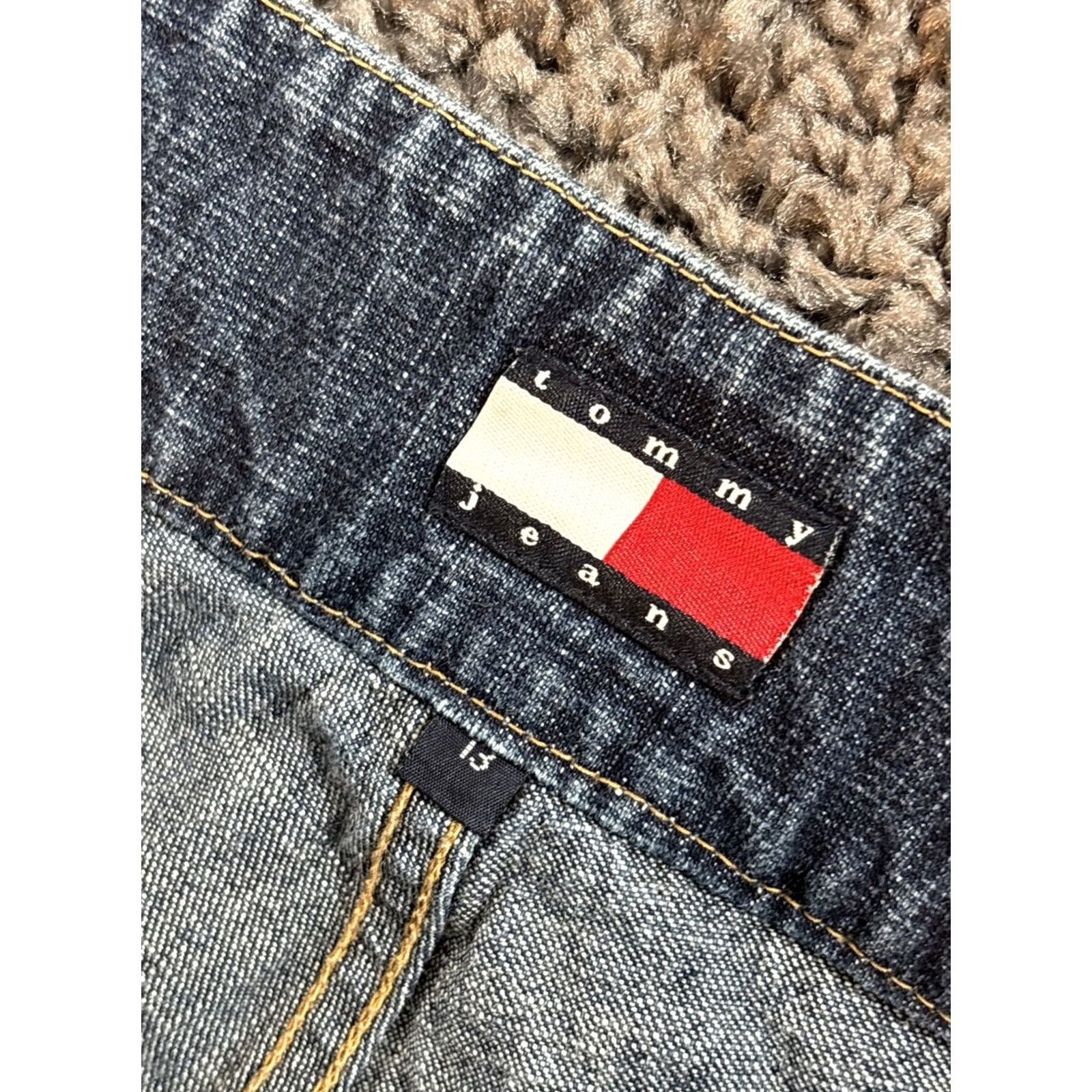 Tommy Hilfiger VINTAGE Tommy Hilfiger Jeans Womens 32x29 Baggy Boot Flare Dark Wash 90s Womens Jeans Flared Pocket blue Size 24" / US 00 / IT 34 - 6 Thumbnail