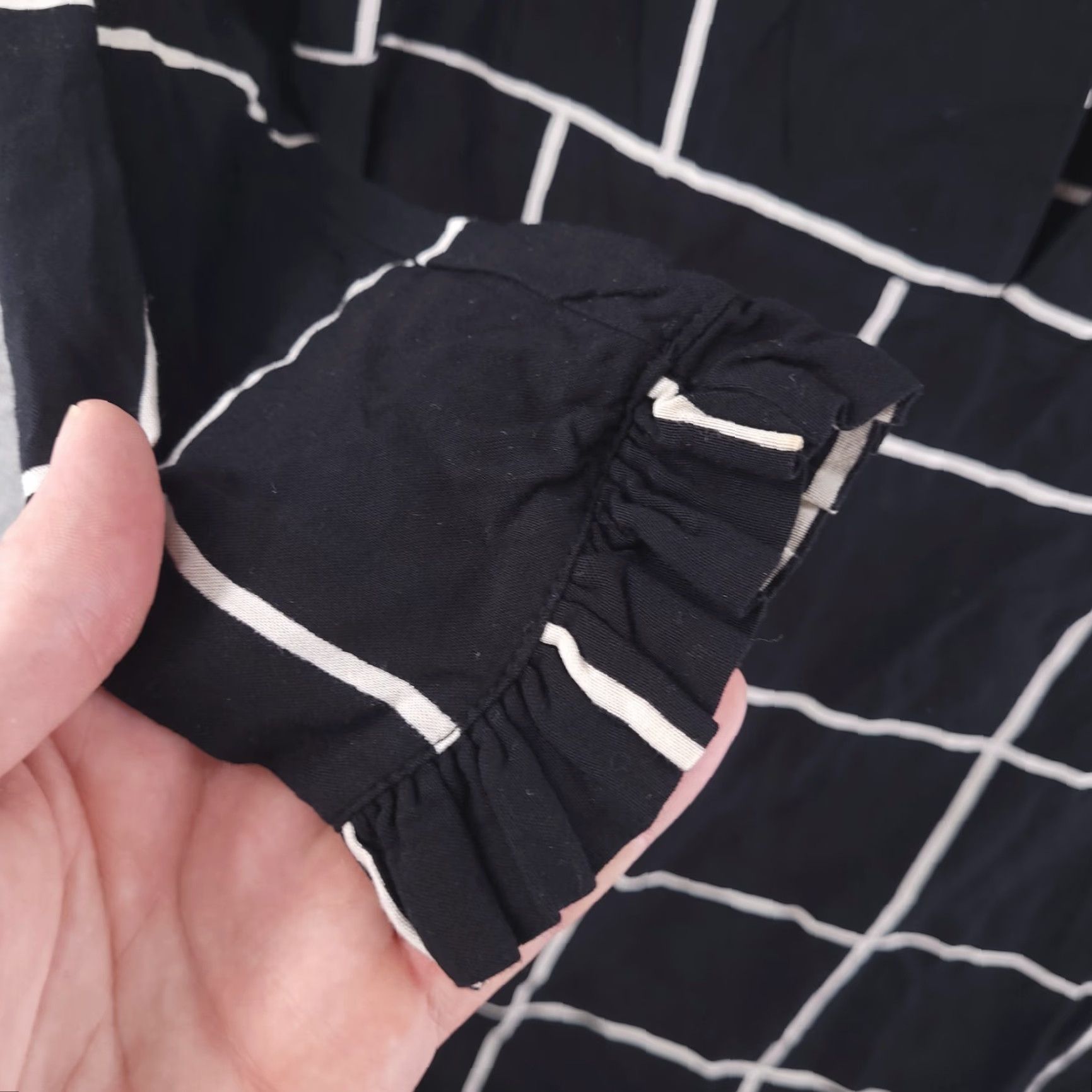 H&M H&M Dress Women 10 Black Windowpane Viscose Mini Shirt? Size L / US 10 / IT 46 - 7 Thumbnail