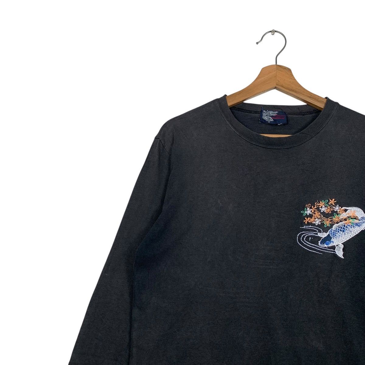 Japan Rags Vintage Japanese Traditional Sakura Koi Fish Tees #2865-C129 Size US M / EU 48-50 / 2 - 5 Thumbnail