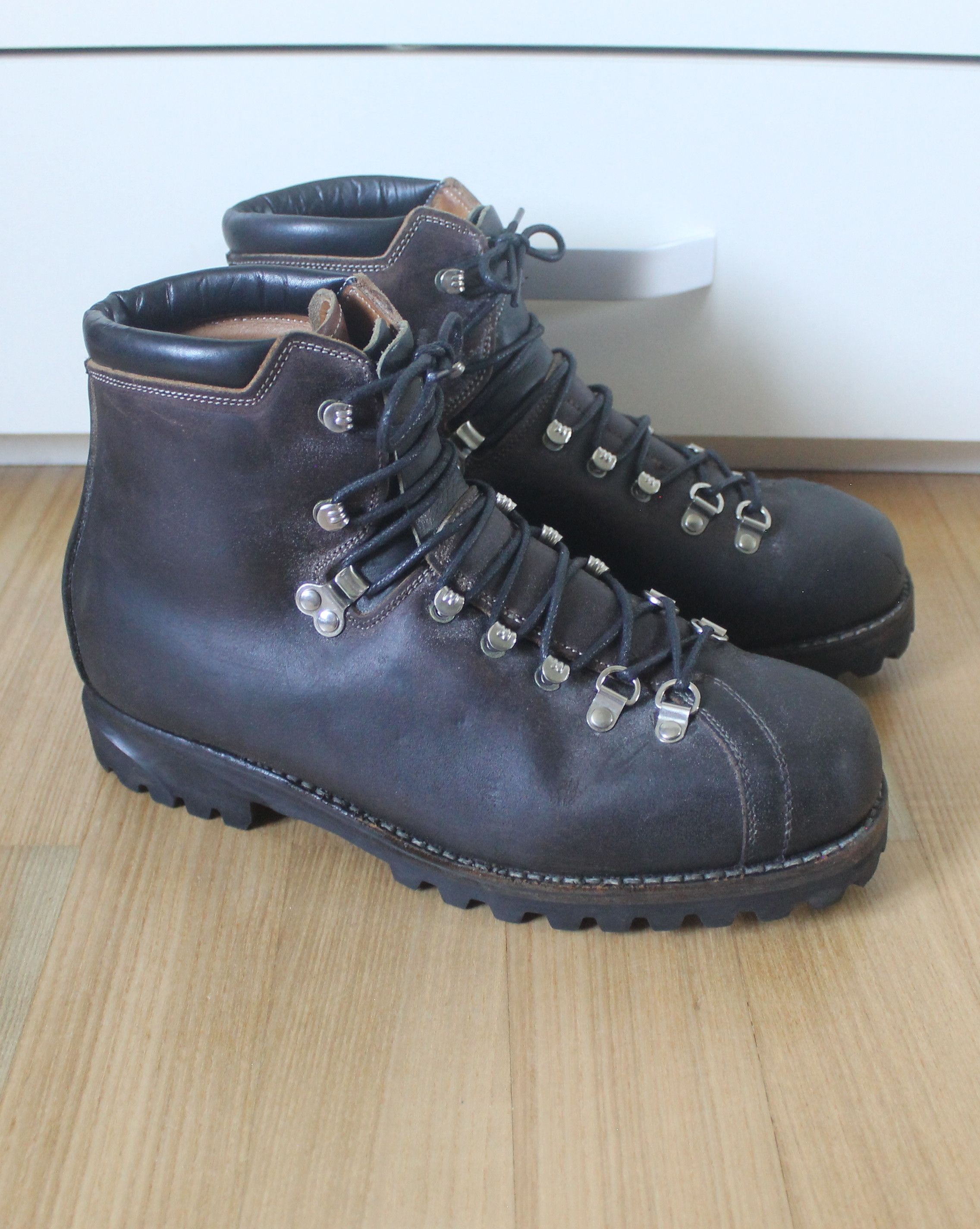 Vintage Bally Swiss Army Hiking Mountain Boots