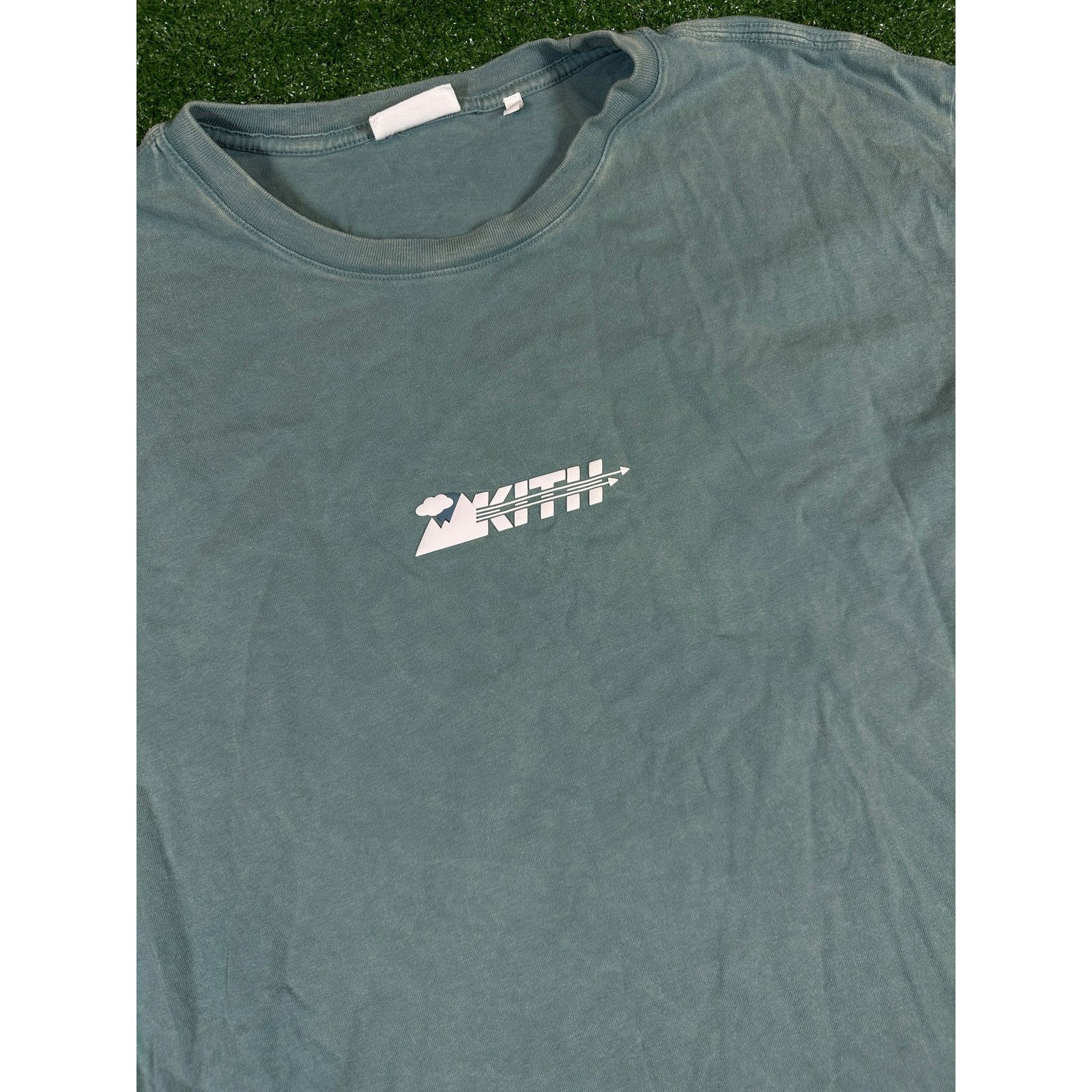 Kith Kith X Columbia Eea Rain Mountain T-Shirt (USED) - Size XL Size US XL / EU 56 / 4 - 3 Thumbnail