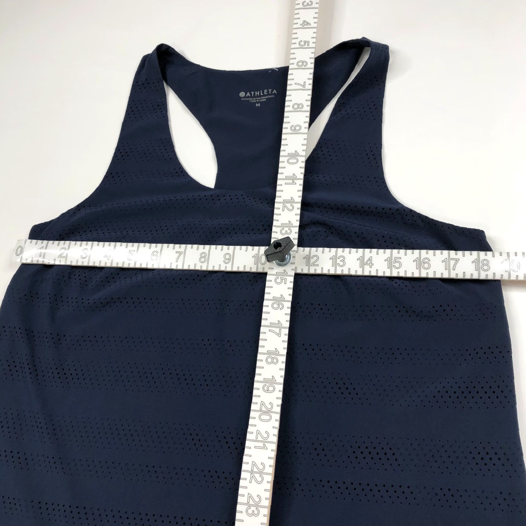 Athleta Athleta Tank Women M Blue Activewear Gym Tennis Pullover Racerback Sleeveless Striped Lightweight Athletic 446831 Size M / US 6-8 / IT 42-44 - 4 Thumbnail