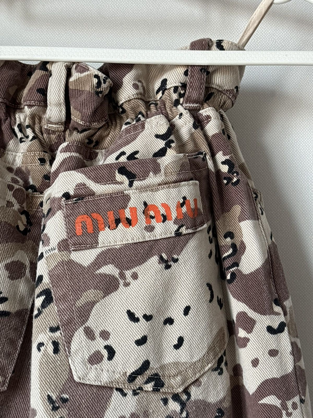 Miu Miu Miu Miu high waisted camo pants Size 27" / US 4 / IT 40 - 5 Thumbnail