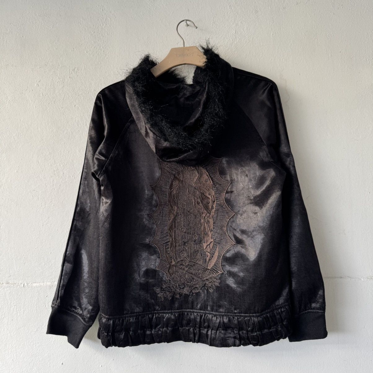 If Six Was Nine Vintage Algonquins Embroidery Logo Silk Fur Hoodie Size US S / EU 44-46 / 1 - 17 Thumbnail