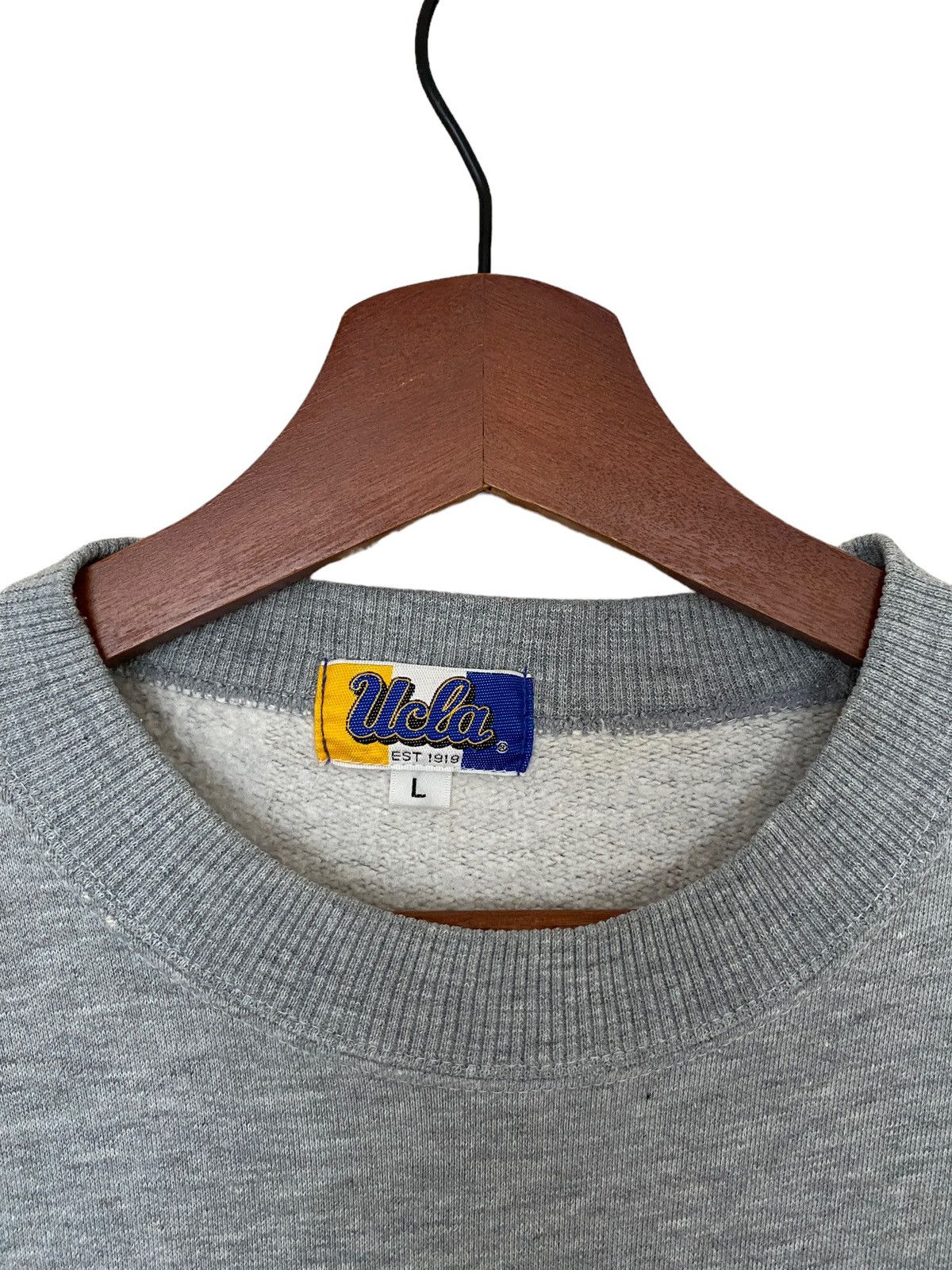 Levi's Vintage Brand University Ucla Sweatshirt 1990s Size US L / EU 52-54 / 3 - 6 Thumbnail