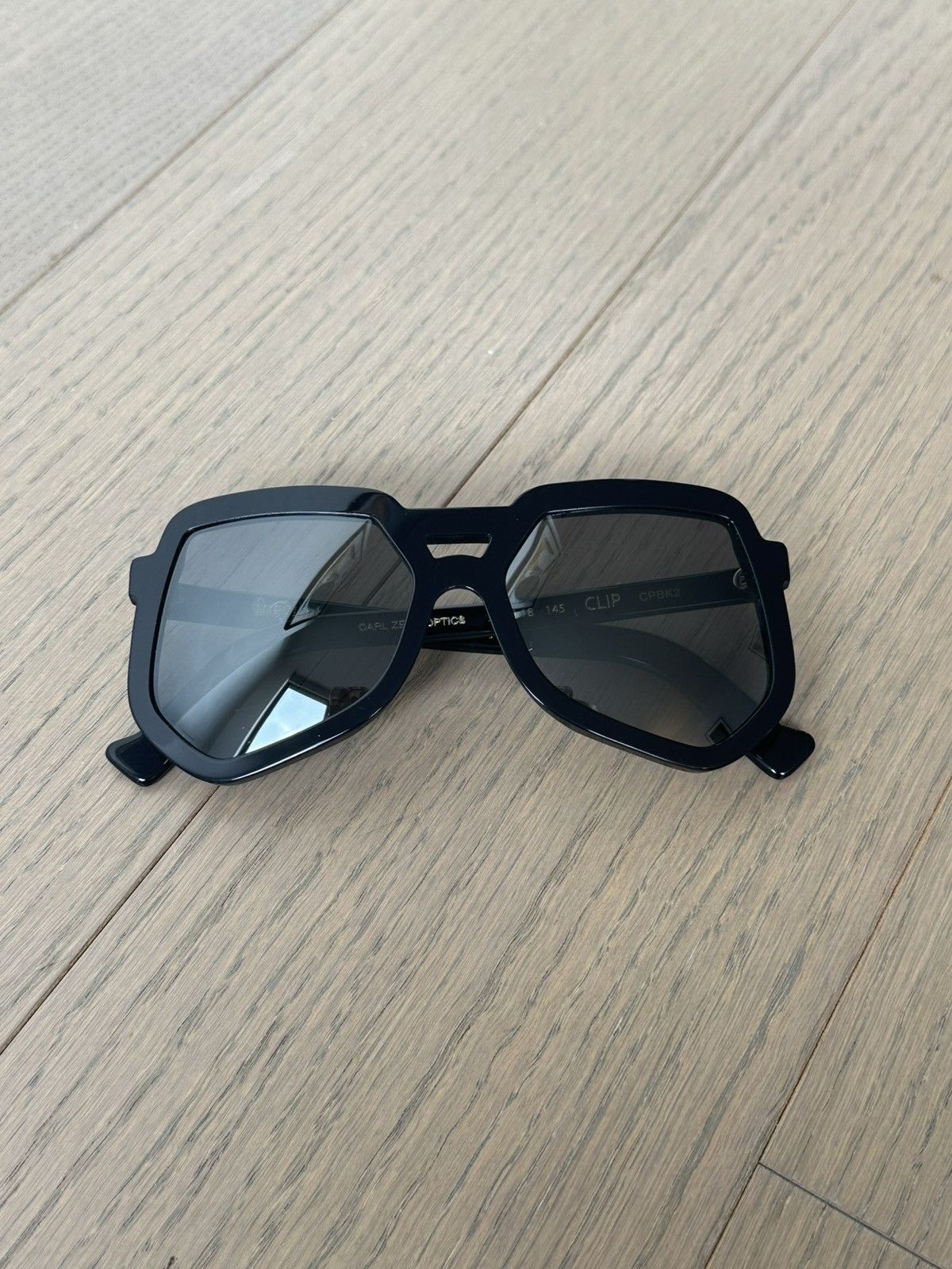 Grey Ant Black Sunglasses Size ONE SIZE - 1 Thumbnail