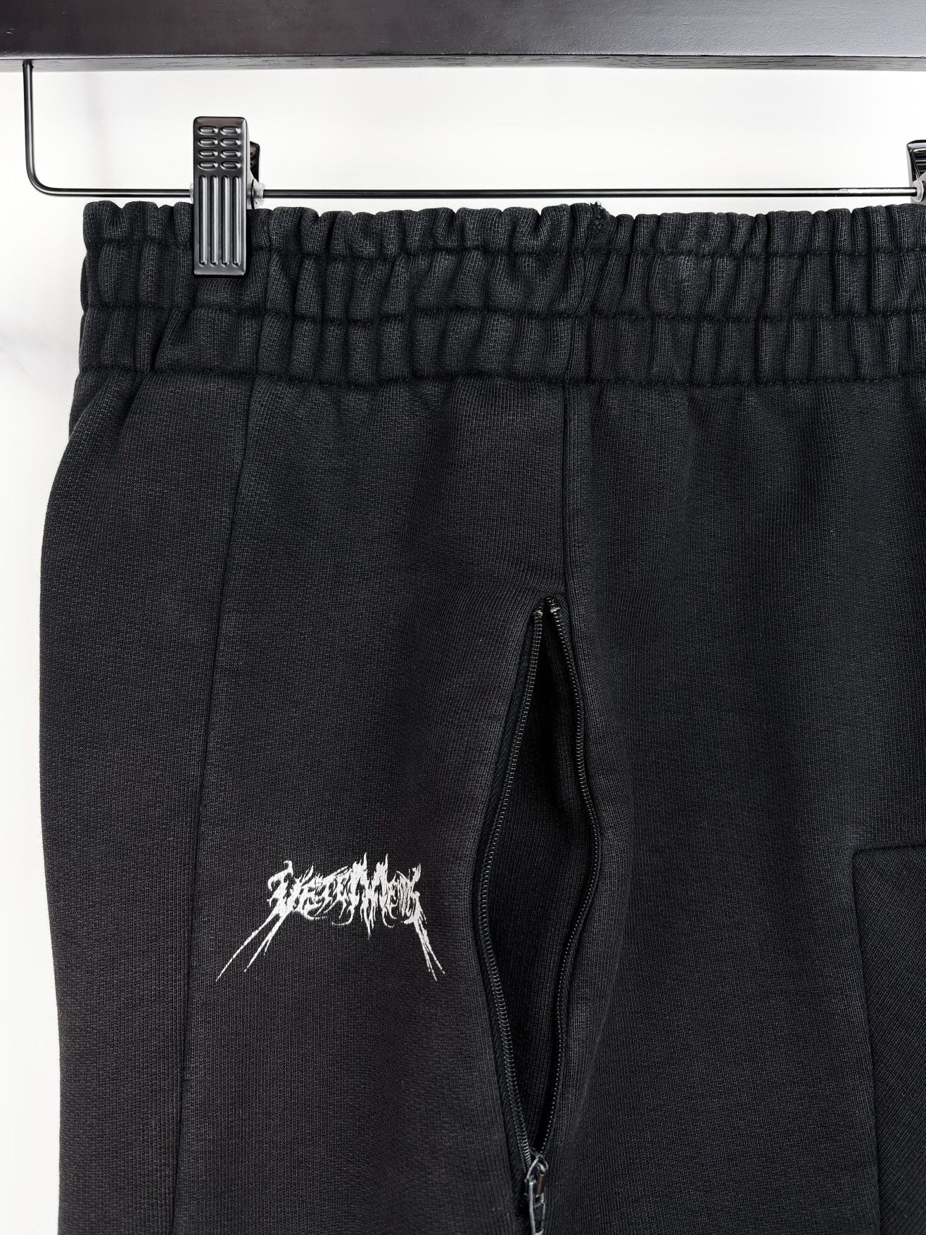 Vetements AW16 Vetements Total Fucking Darkness Drink From Sweatpants Size US 30 / EU 46 - 11 Thumbnail