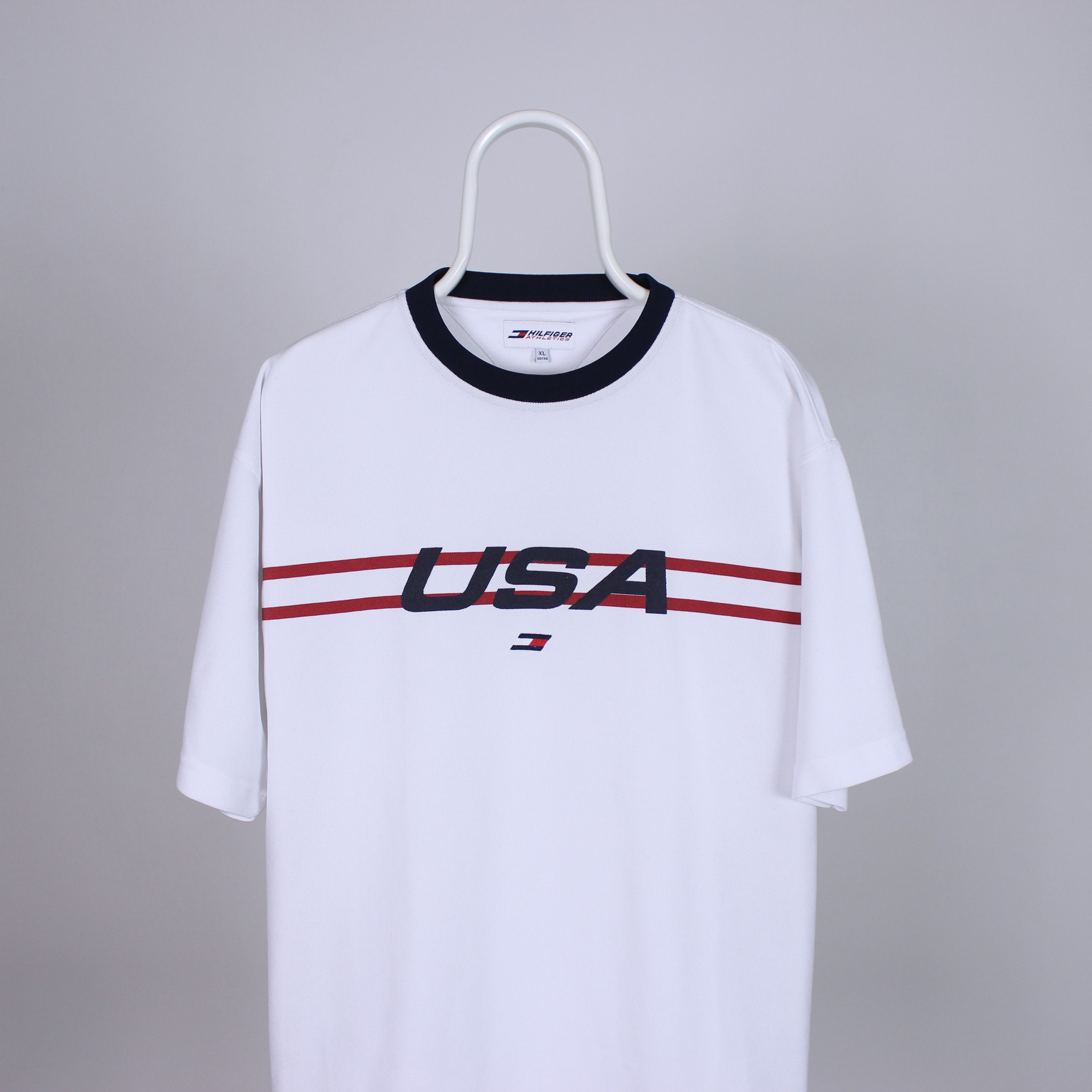 Other Tommy Hilfiger TH vintage big logo centr t shirt USA Size US XL / EU 56 / 4 - 1 Thumbnail