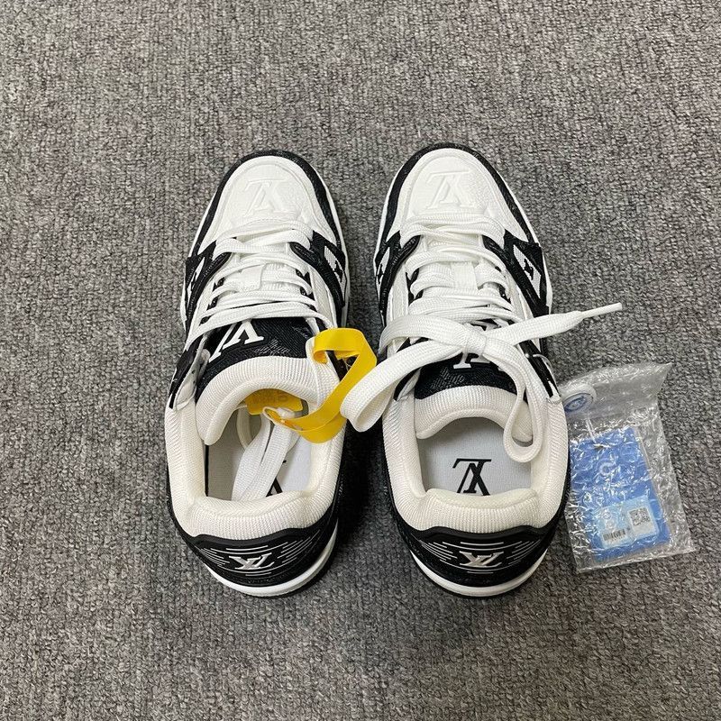 Louis Vuitton Louis Vuitton Black and White Casual Trainers -2505 Size US 4 / IT 34 - 3 Thumbnail