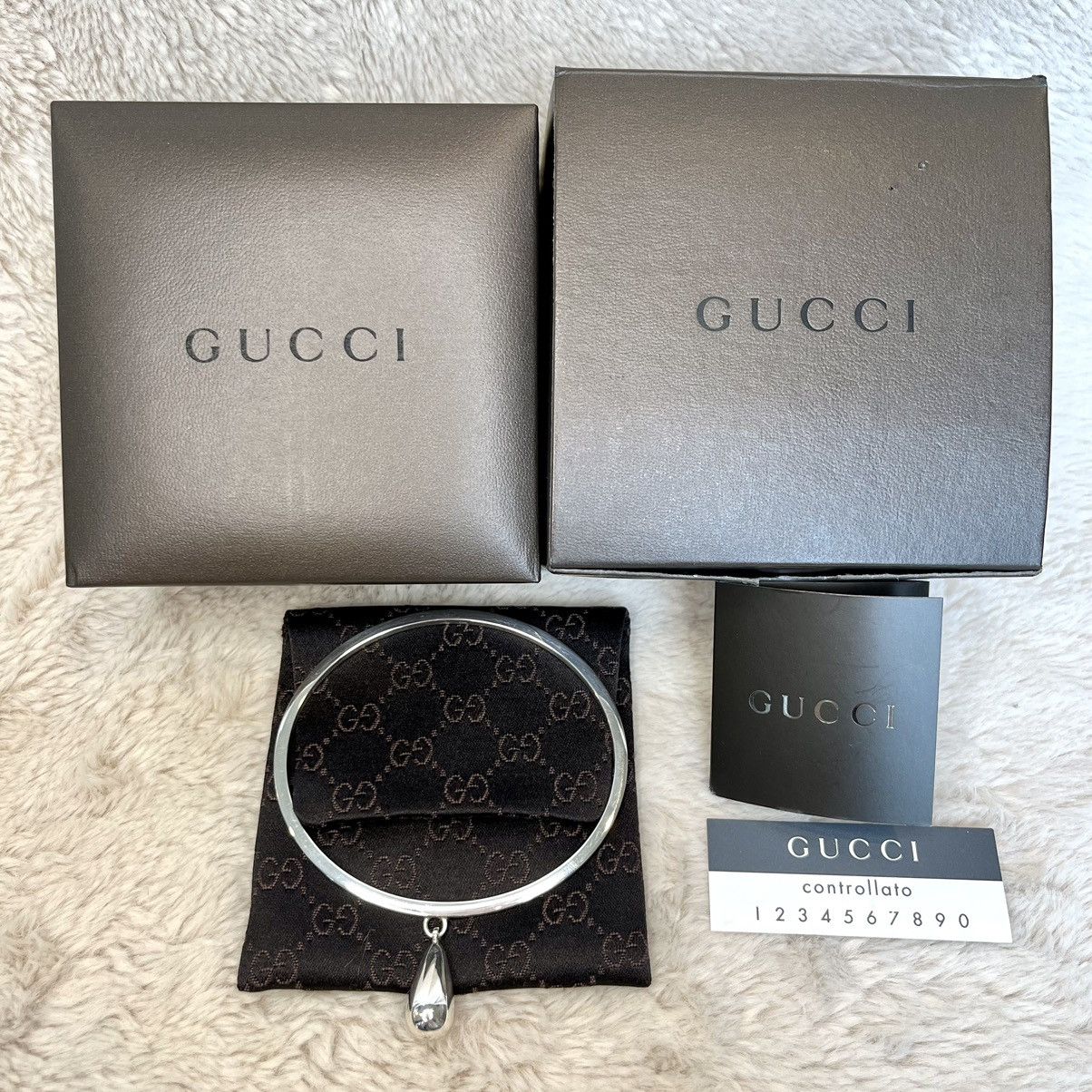 Gucci Gucci Sterling Silver Teardrop Bangle Bracelet Size ONE SIZE - 2 Thumbnail