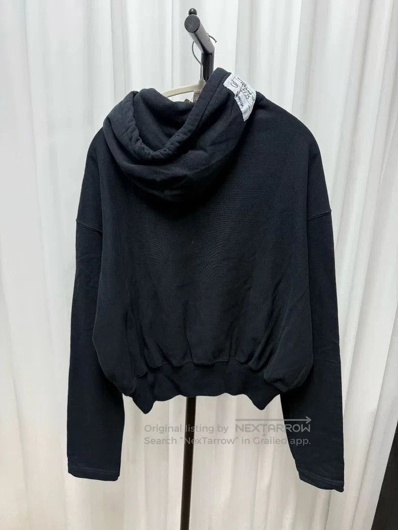 Vetements vetements x champion black cropped hoodie . Size US L / EU 52-54 / 3 - 6 Thumbnail