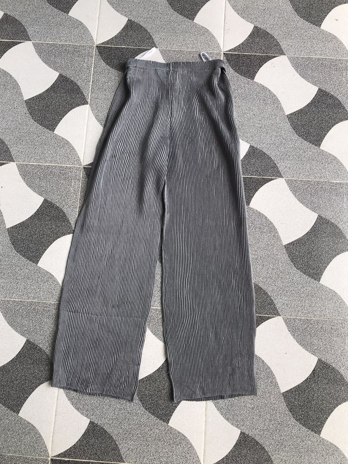 image of Issey Miyake Nice Spechio Pleats Pants in Grey, Men's (Size 30)