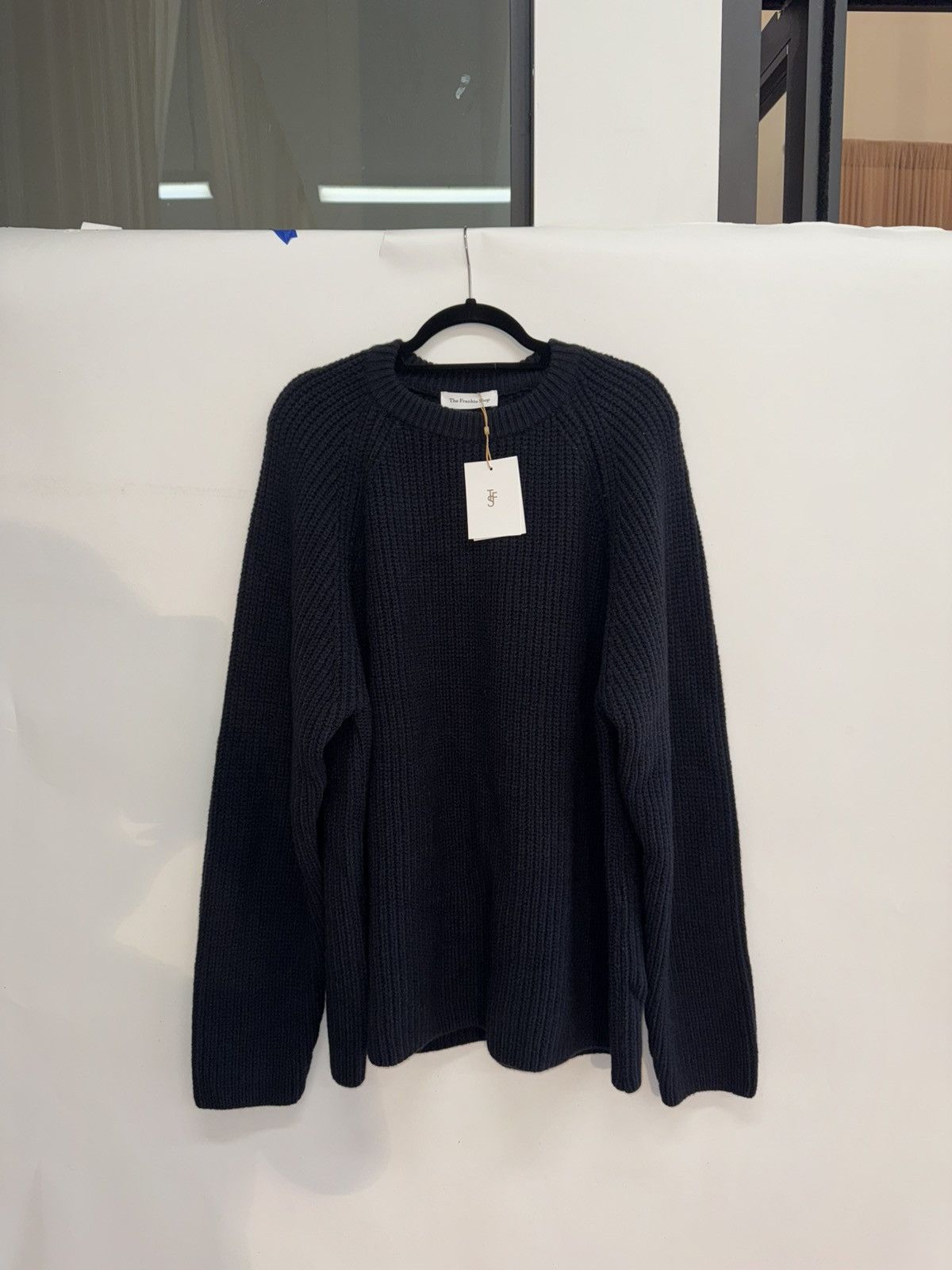 Frankie Shop CARTER CREW NECK SWEATER NAVY Size US L / EU 52-54 / 3 - 1 Thumbnail