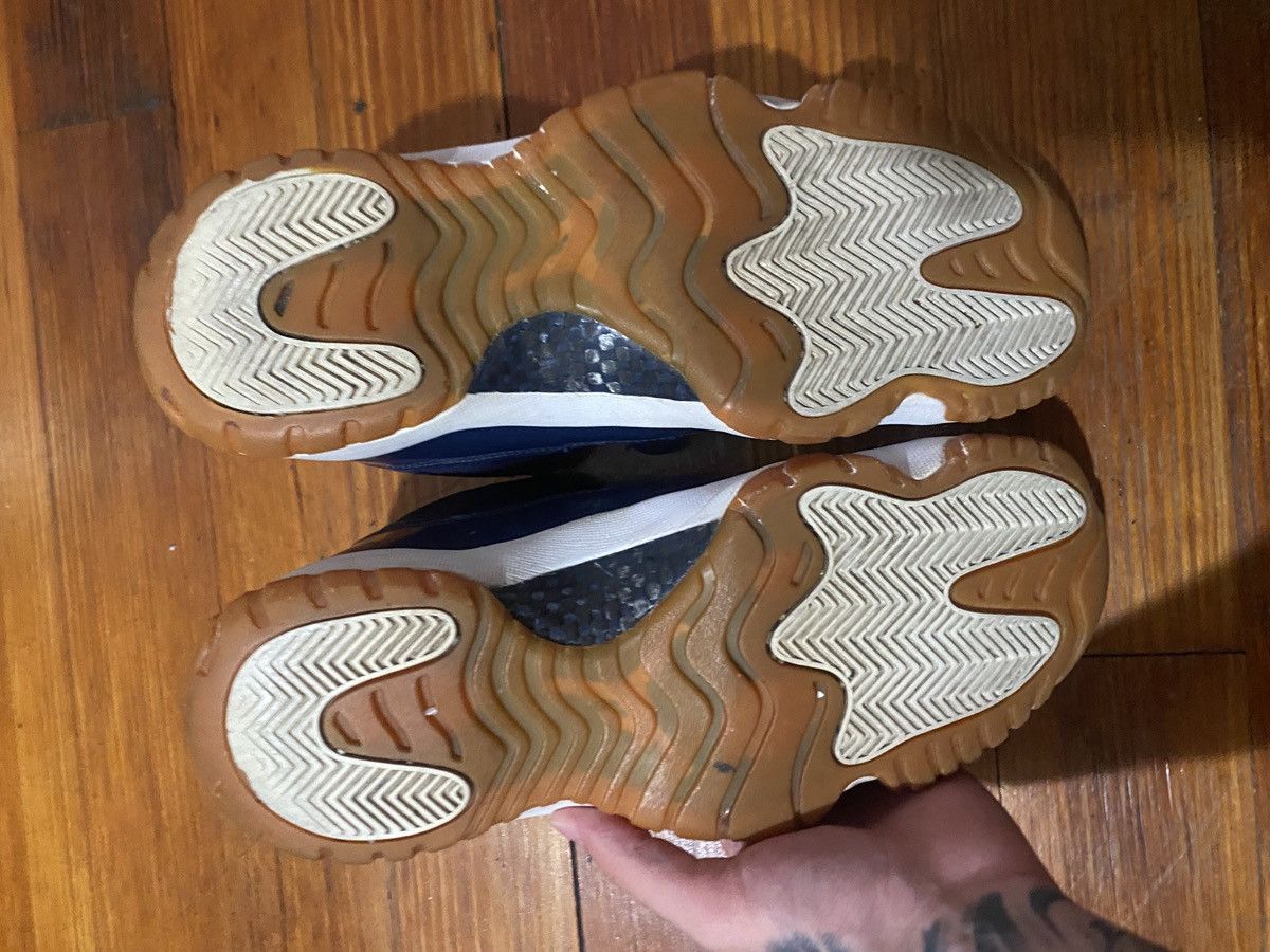 Jordan Brand Jordan 11 Low 2016 Size US 9 / EU 42 - 7 Thumbnail