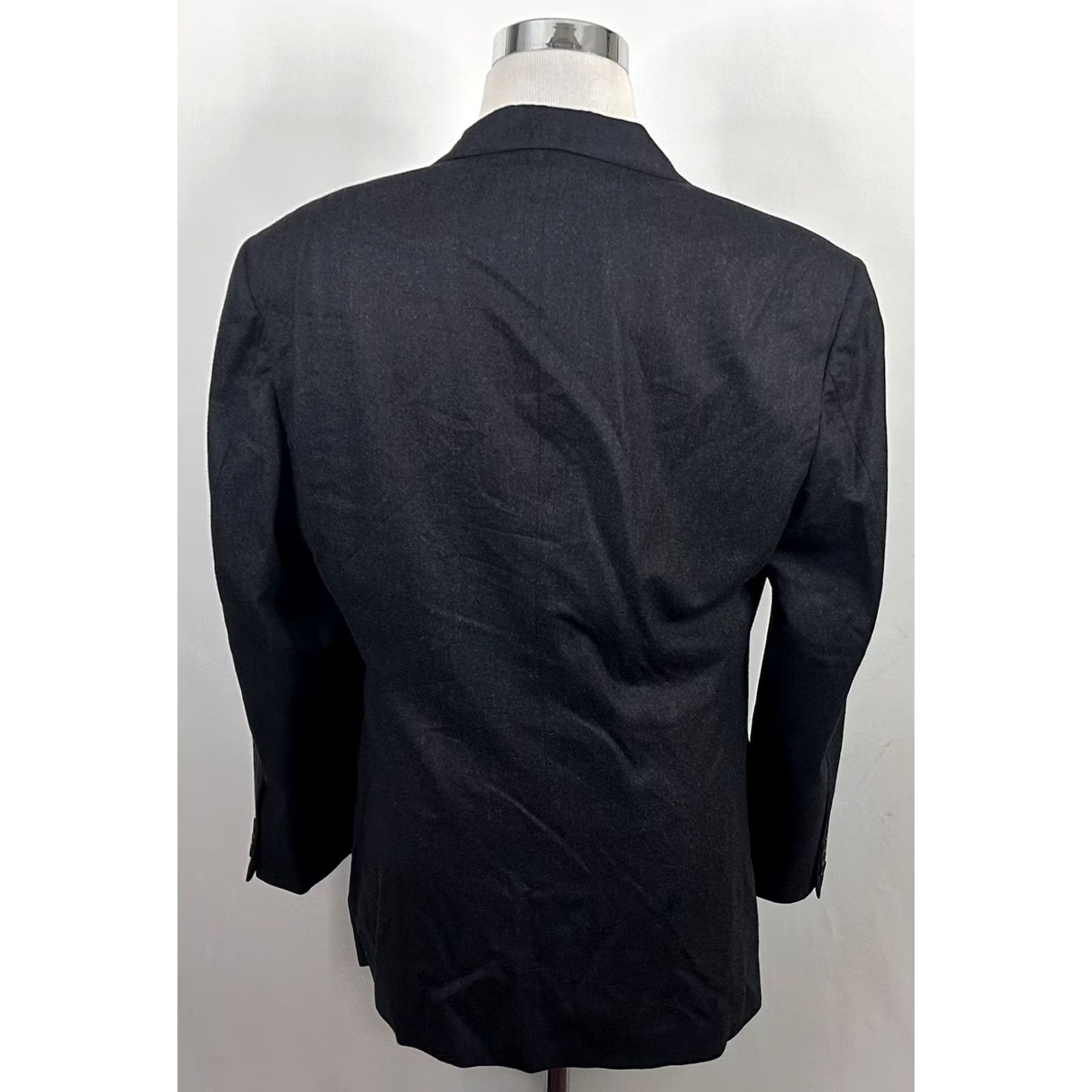 Brooks Brothers Brooks Brothers Sport Coat 42R 100% Wool Dark Gray Three Button Fully Lined Jacket/Coat Mens Regular Notch Lapel Wool Size US XS / EU 42 / 0 - 5 Thumbnail