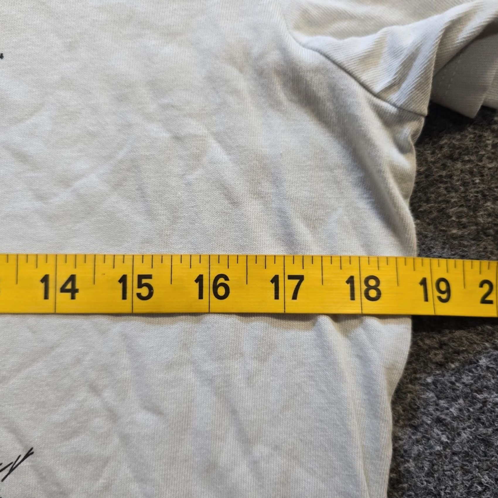 Disney Disney Winnie The Pooh Piglet Nature Crew Neck Short Sleeve T-Shirt Womens Medium White Casual Shirt Size M / US 6-8 / IT 42-44 - 5 Thumbnail