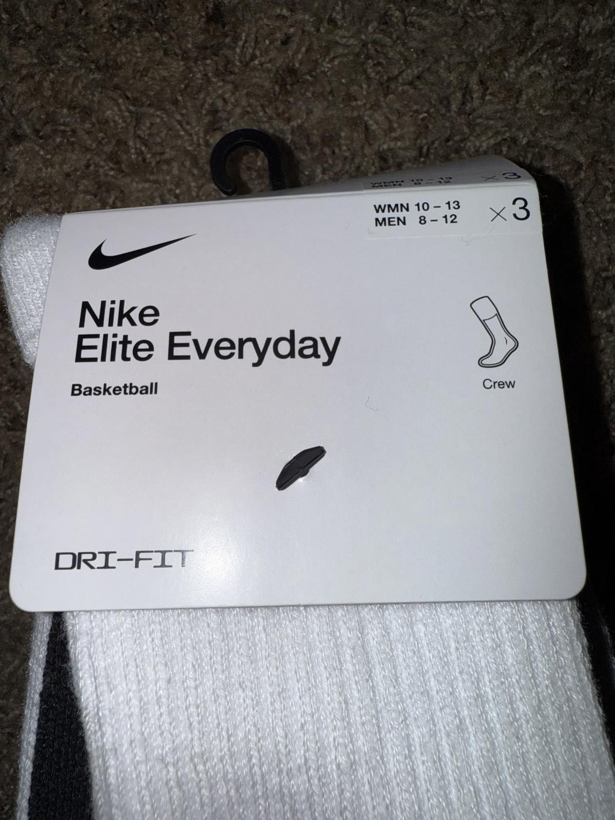 Nike Nike Men’s 3-pack Everyday Dri-FIT Basketball Crew Socks Sample Size ONE SIZE - 5 Thumbnail