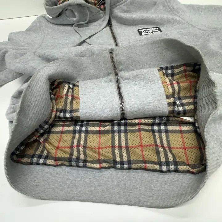 Burberry Burberry Burberry Logo Hoodie for Casual Wear-2507 Size US L / EU 52-54 / 3 - 5 Thumbnail