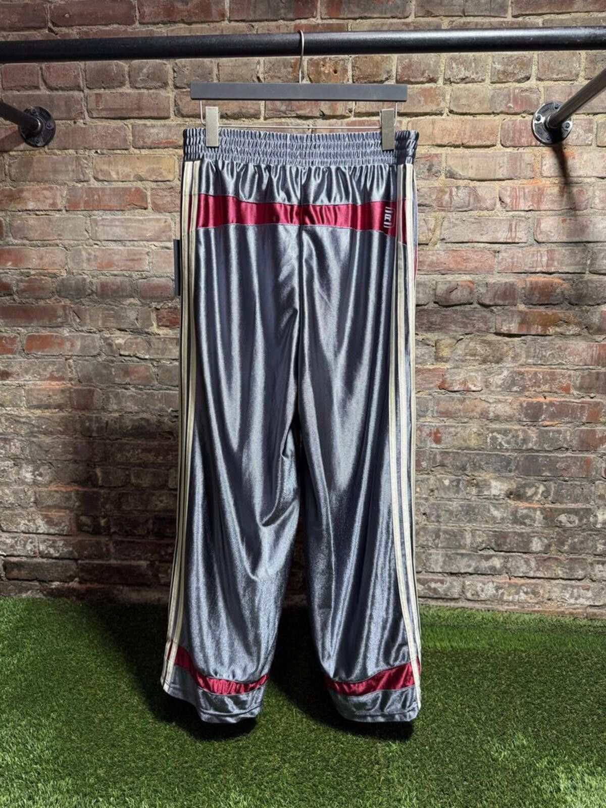 The GV Gallery GV Gallery Tracy McGrady Seatpants Sz. M Size ONE SIZE - 2 Thumbnail