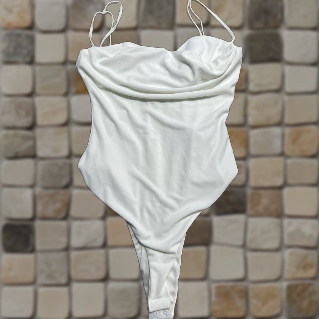 Zara Zara Bodysuit Womens XS White Drape Neck Adjustable Straps Padded Sleeveless Spaghetti Zip Pattern Solid Size XS / US 0-2 / IT 36-38 - 1 Thumbnail