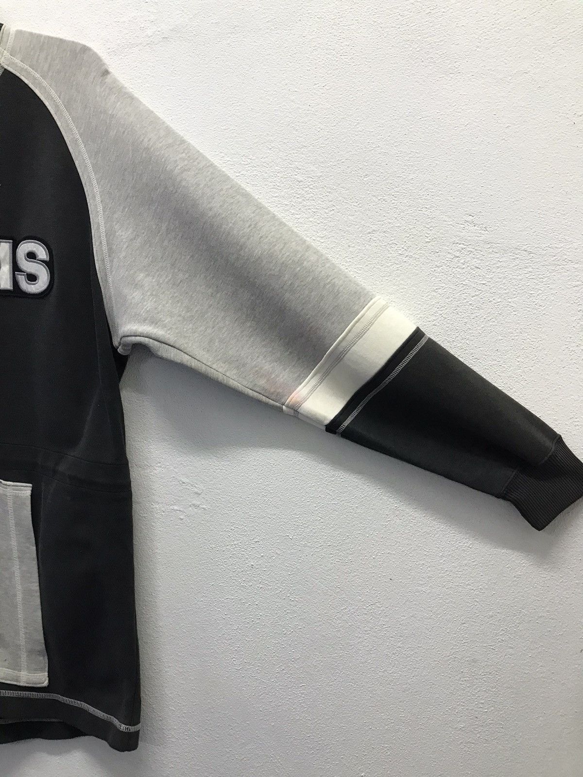 Adidas × Descente × Vintage Vintage Adidas Big Logo Sweatshirt Size US L / EU 52-54 / 3 - 6 Thumbnail