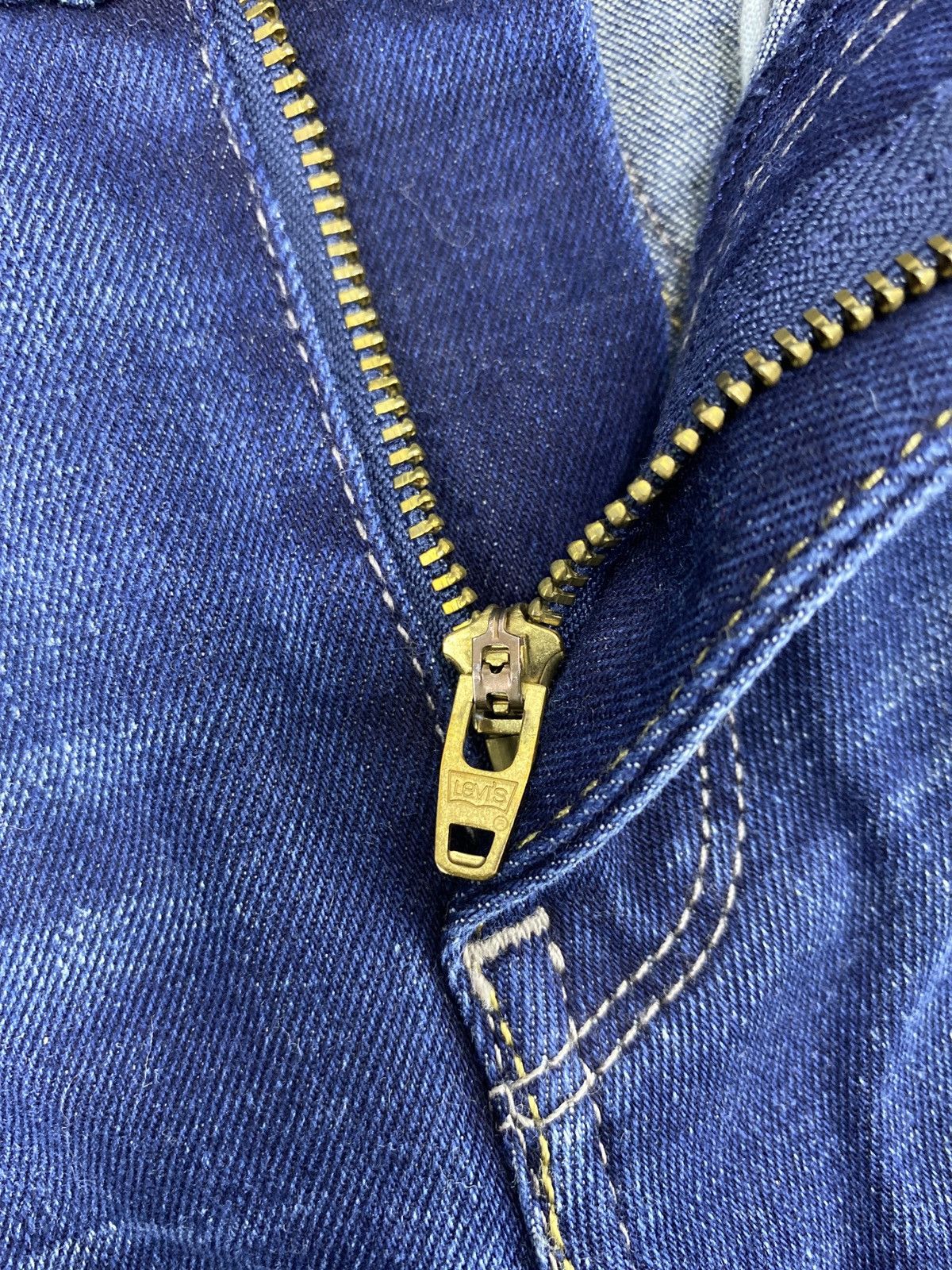 Jean × Levi's × Vintage Vintage Levis Straight Blue Wash Jeans - J1044 Size 26" / US 2 / IT 38 - 8 Thumbnail