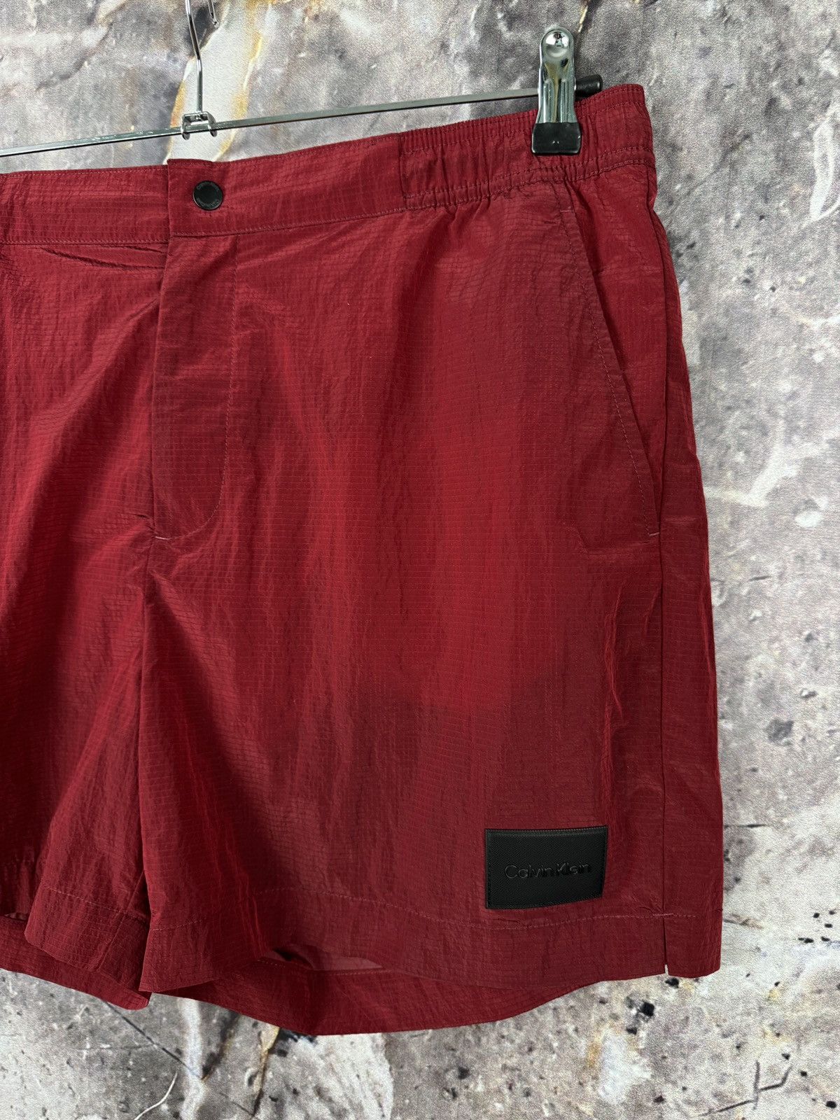 Tommy Hilfiger Men’s Calvin Klein Nylon Shorts Size Large Size US 36 / EU 52 - 3 Thumbnail