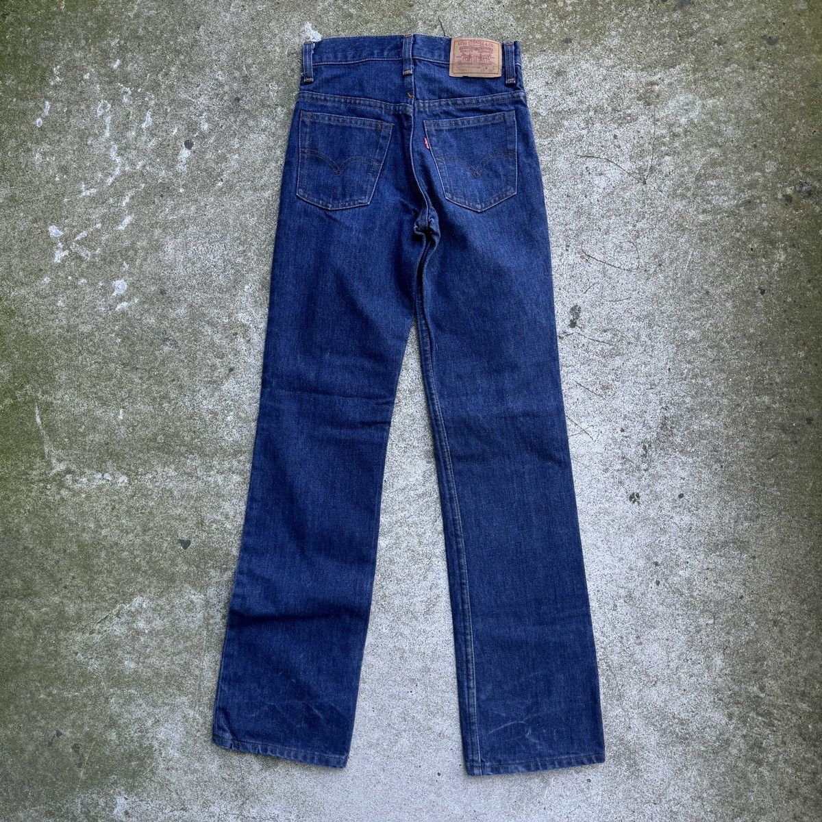 Levi's Vintage 80s Levi's 563 Dark Wash Bootcut Jeans 24x32 Size 24" / US 00 / IT 34 - 1 Thumbnail