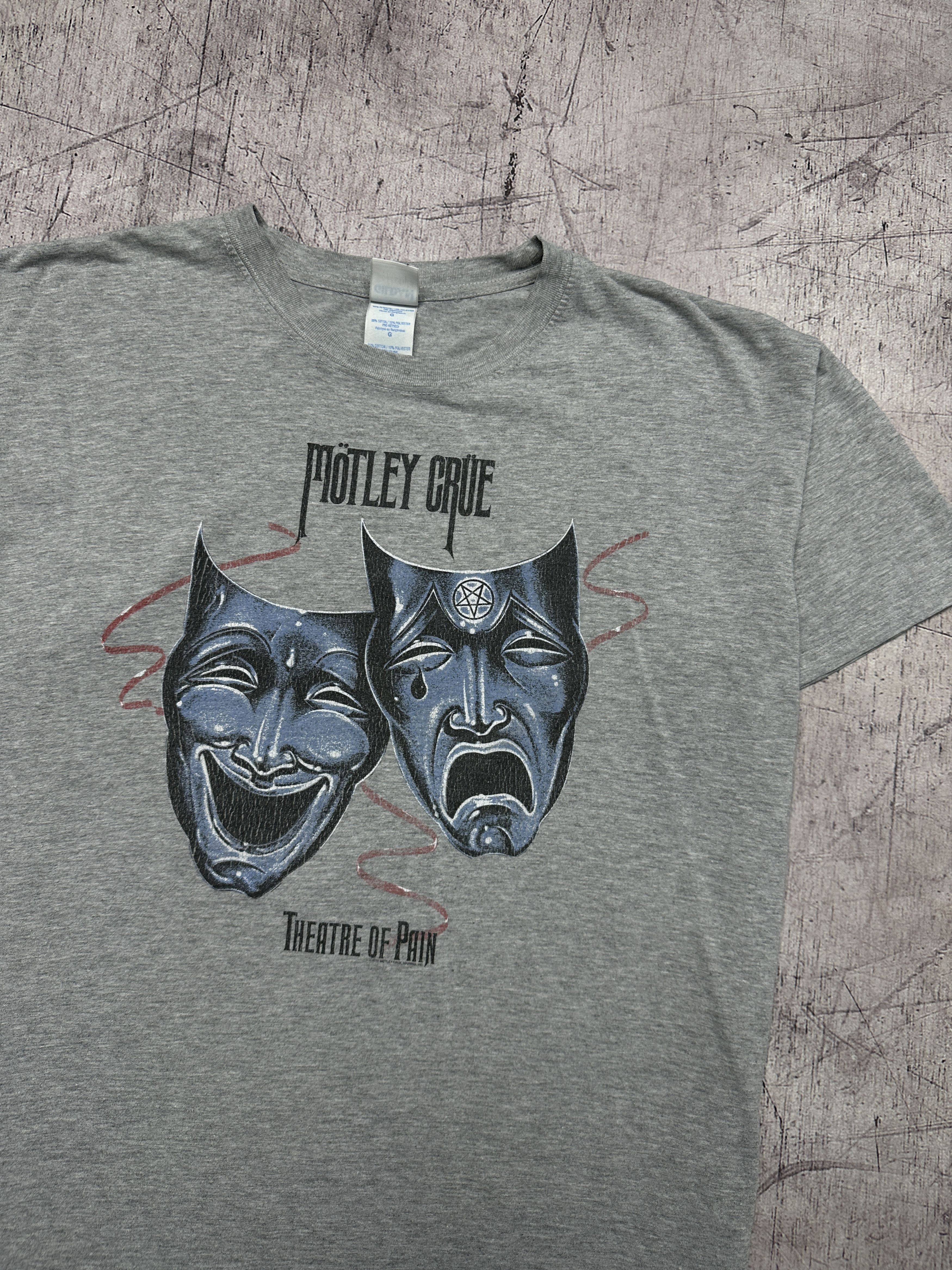 Band Tees Motley Crue Theatre of Pain 2010 Mens Rock Band T-Shirt Size US L / EU 52-54 / 3 - 2 Thumbnail