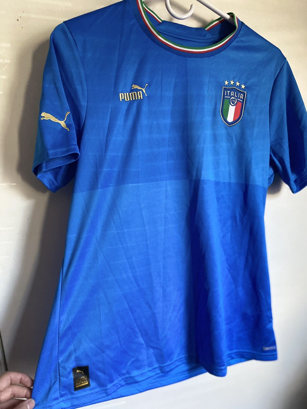 Puma Italy 2022-23 home Size US M / EU 48-50 / 2 - 3 Thumbnail