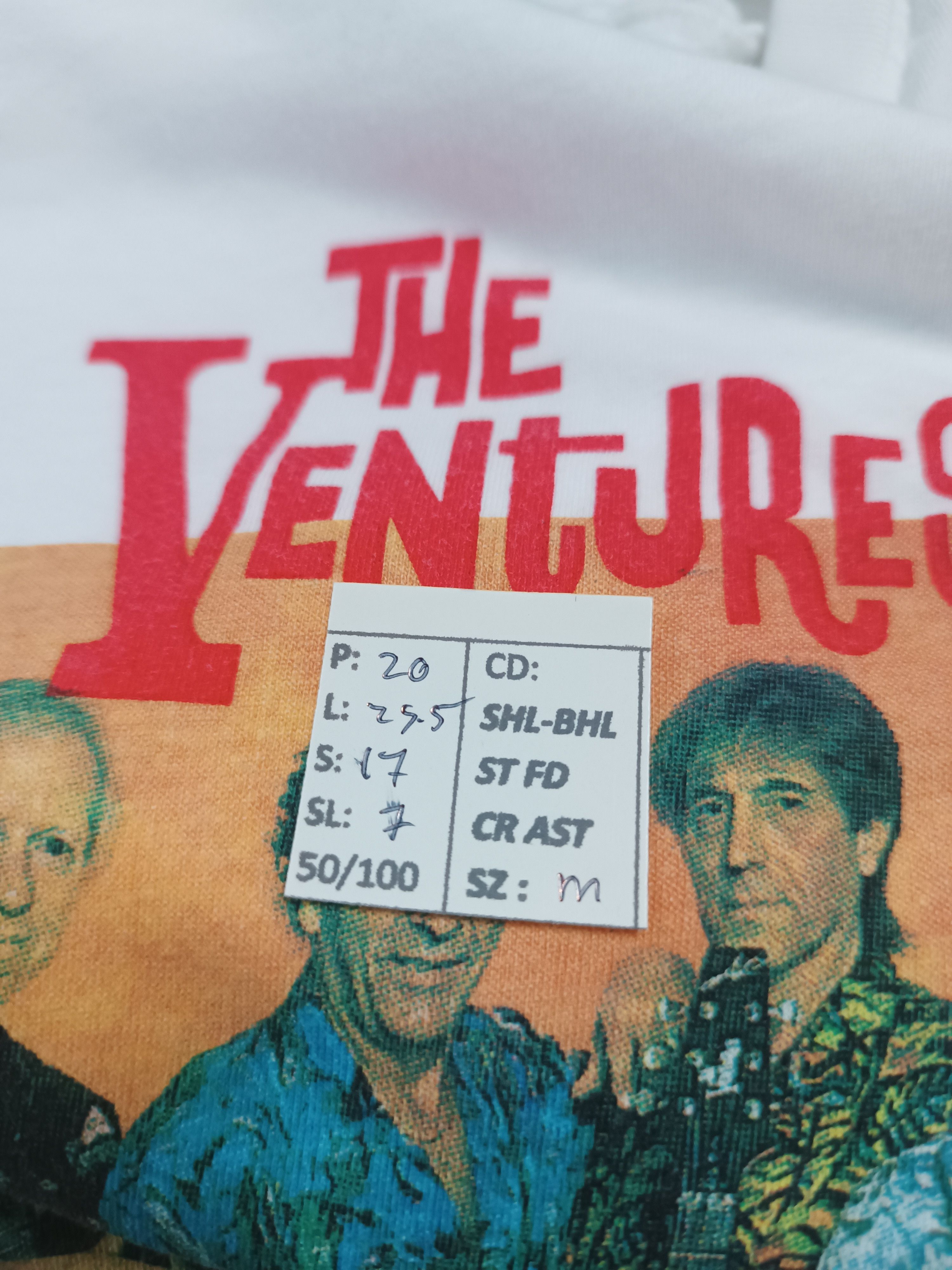 Band Tees VTG 1992 THE VENTURES TEE BEACH BOYS NEIL YOUNG TELEVISION Size US M / EU 48-50 / 2 - 17 Thumbnail