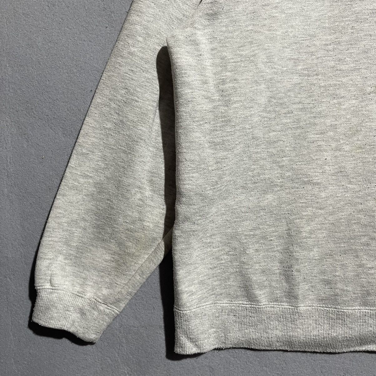 Nike Vintage 90s Nike Small Swoosh Crewneck Sweatshirt – Grey Size US L / EU 52-54 / 3 - 6 Thumbnail