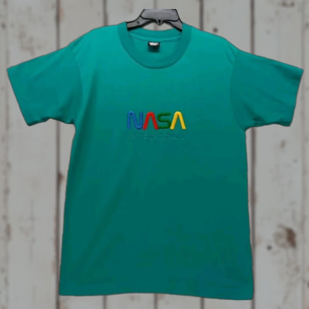 Vintage VINTAGE Screen Stars Best NASA Marshall Space Flight Center T-Shirt L Green Unisex Adults Crew Neck Short Sleeve Embroidered USA RARE Size US L / EU 52-54 / 3 - 1 Thumbnail