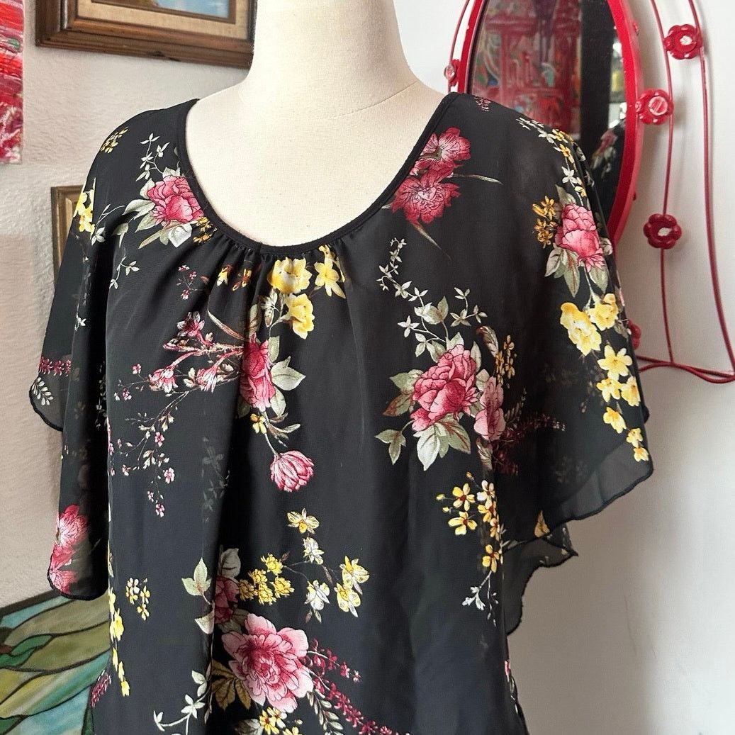 Other naif red yellow black sheer floral short sleeve blouse Size M / US 6-8 / IT 42-44 - 2 Thumbnail