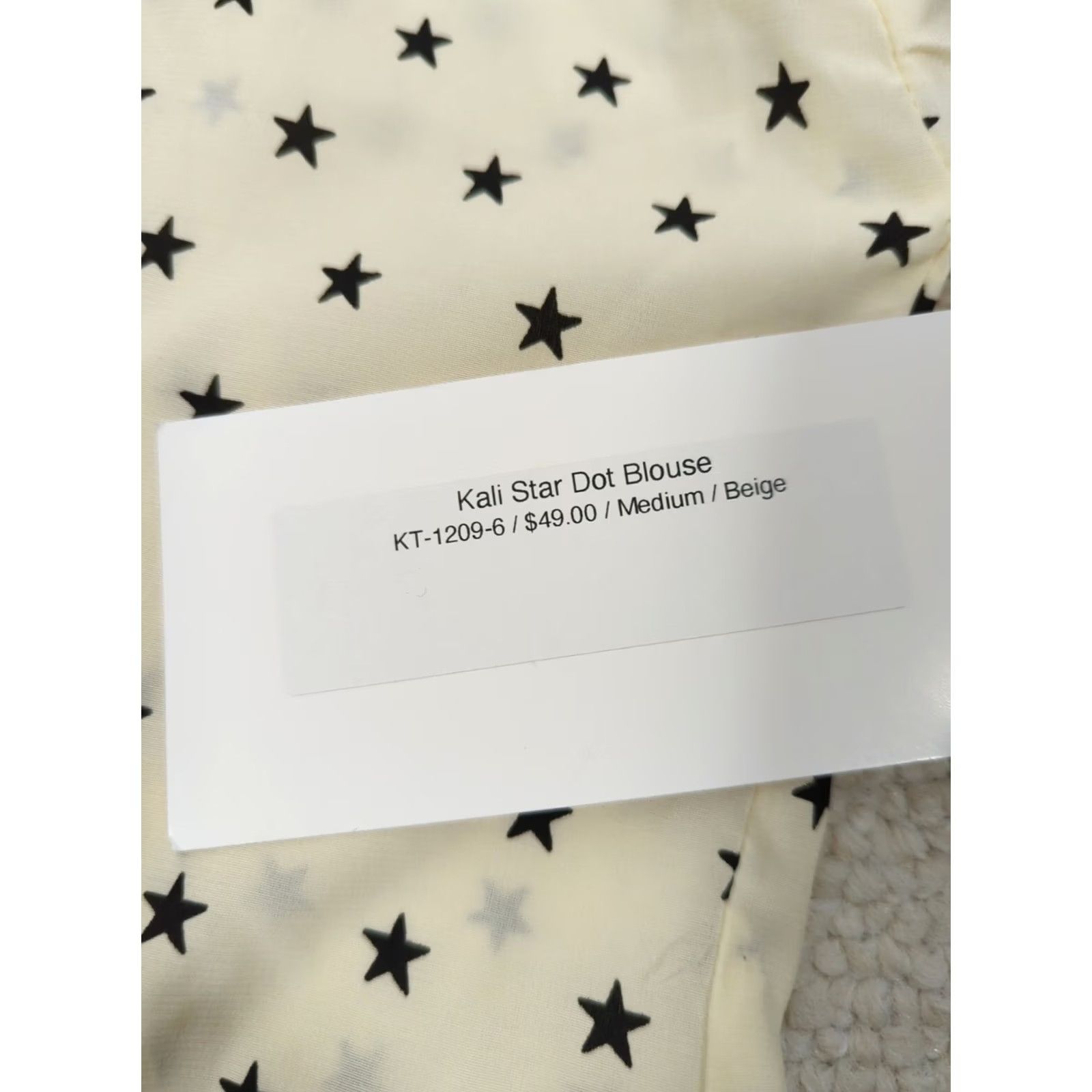 Vintage VINTAGE? No. Ellison Kali Blouse Womens Medium Beige Long Sleeve Polka Dot Star Accents Collared Button NYLON/Rayon Hand Wash Only Regular Fit Size M / US 6-8 / IT 42-44 - 6 Thumbnail