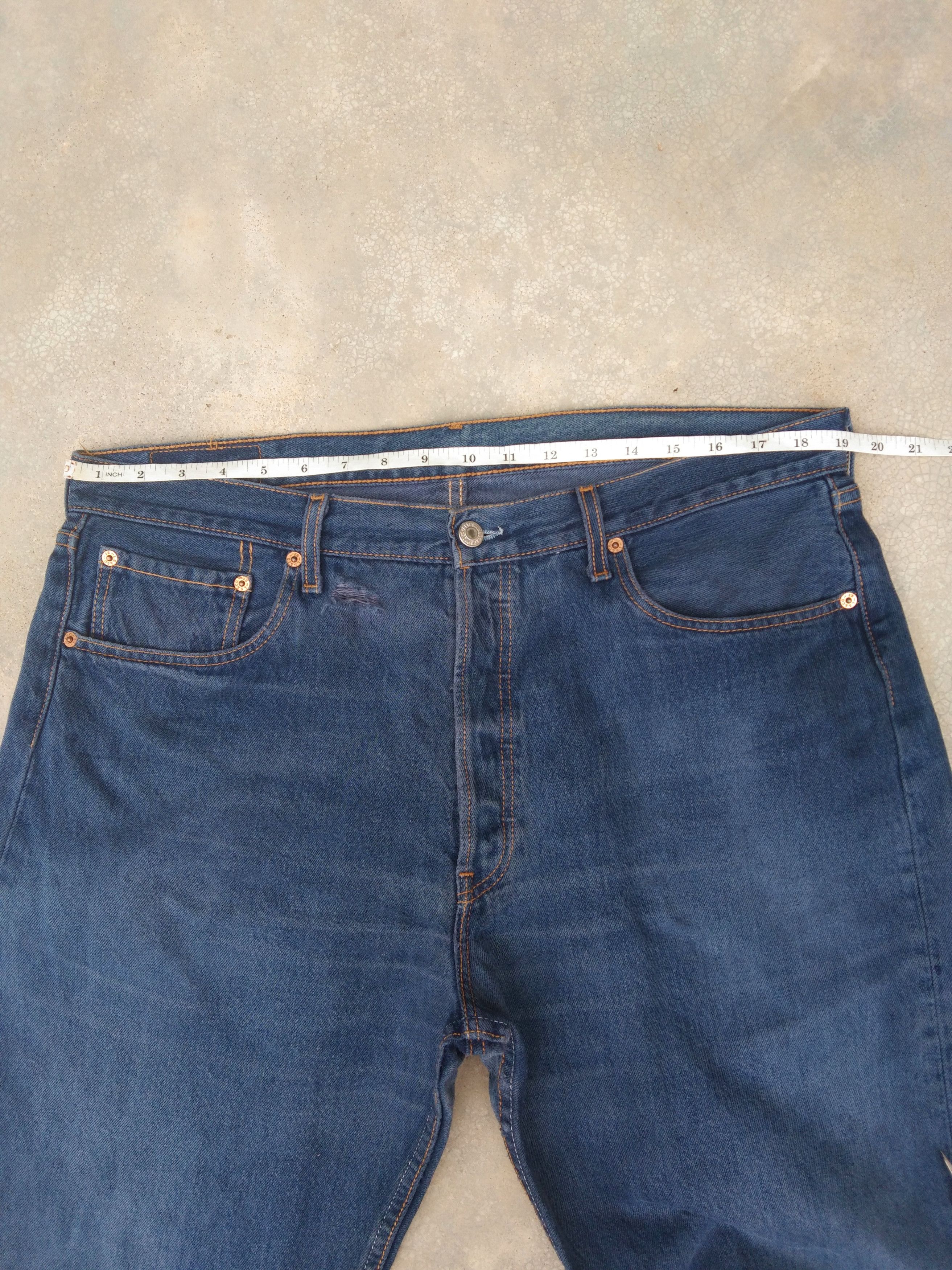 Levi's Vintage Levi's 501 Faded Straight Leg Distressed Jeans 38x32 Size US 38 / EU 54 - 6 Thumbnail