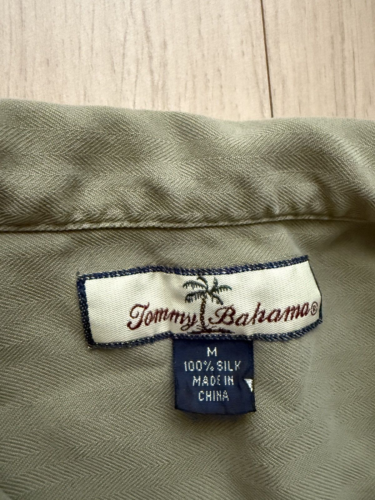 Tommy Bahama Solid Silk Shirt Size US M / EU 48-50 / 2 - 2 Thumbnail
