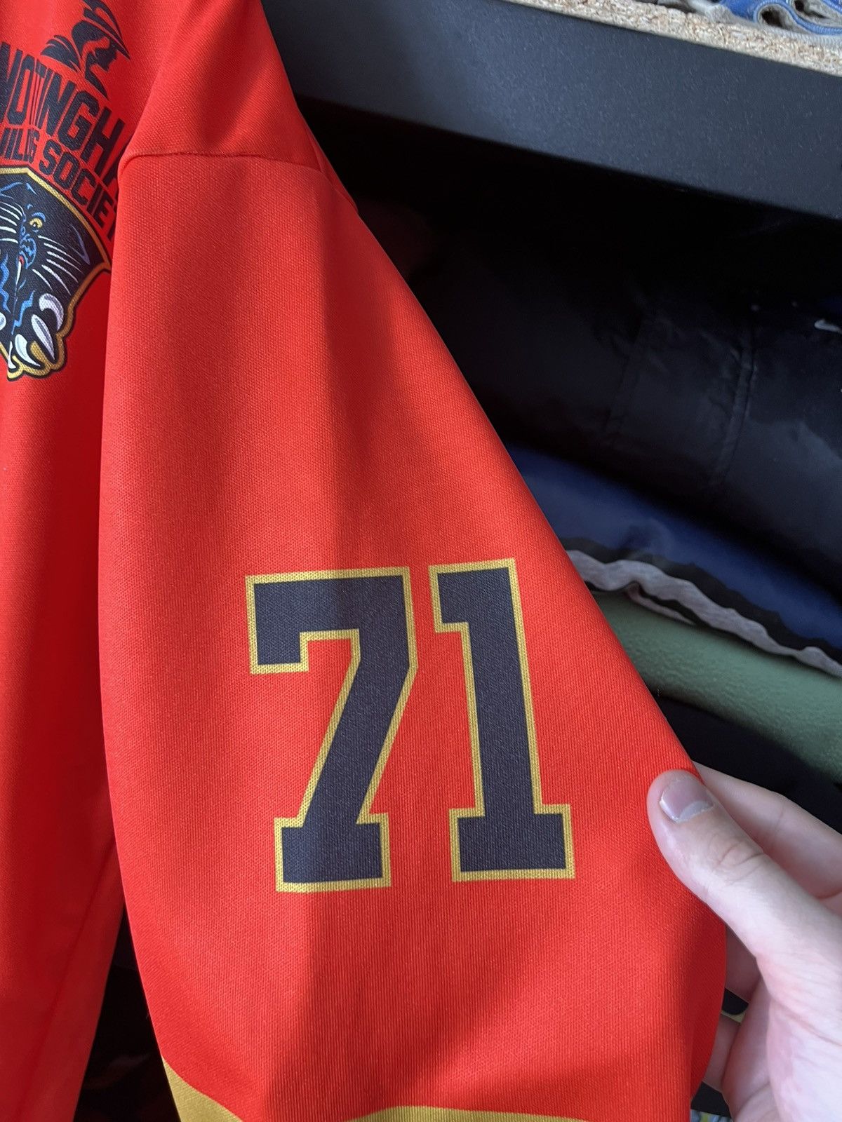 NHL Nottingham Panthers Hockey Jersey Warrior Red #71 Size XL Size US XL / EU 56 / 4 - 8 Thumbnail