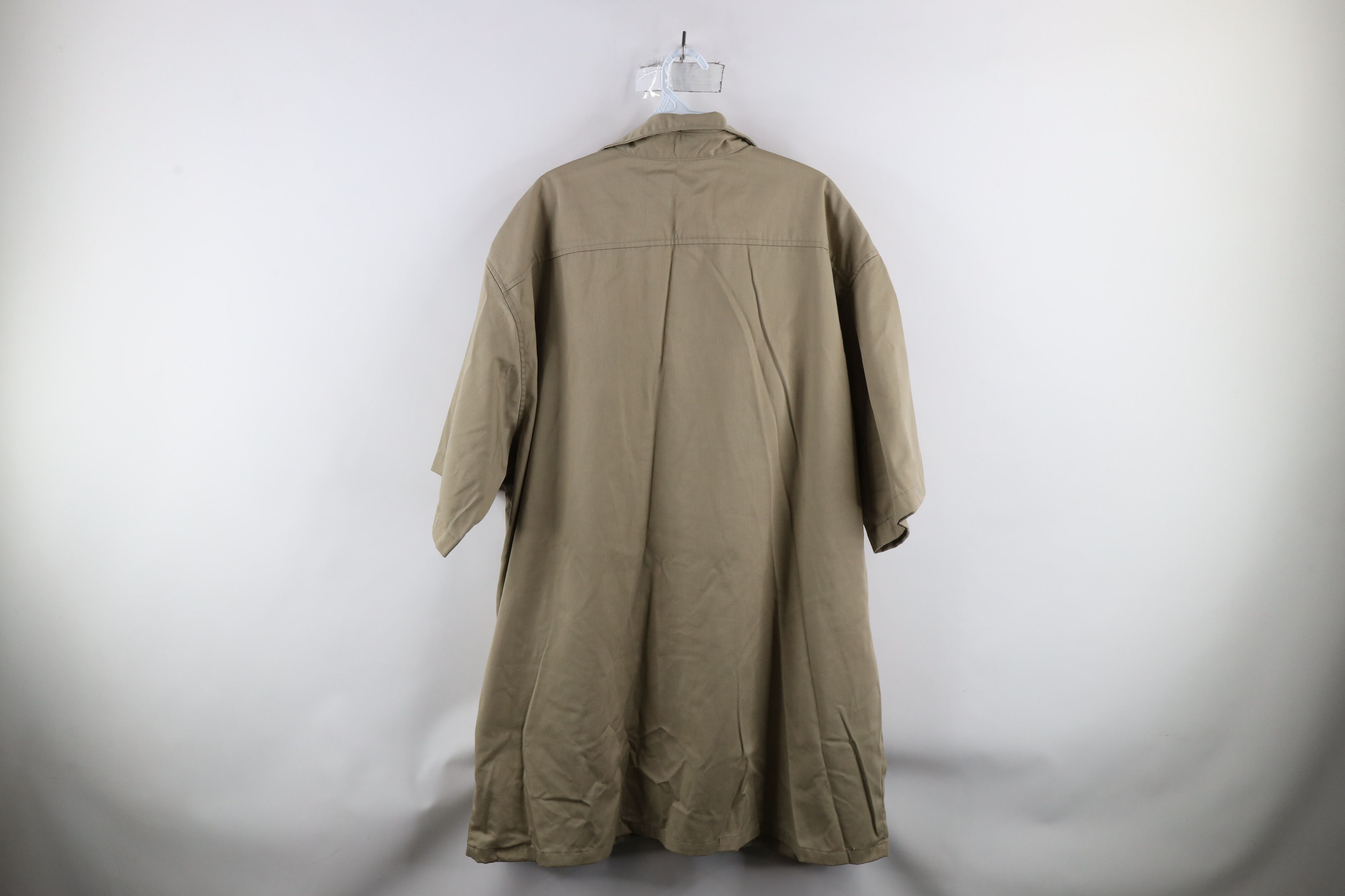 Carhartt × Vintage Vintage Carhartt Out Short Sleeve Work Mechanic Button Shirt Size US XXL / EU 58 / 5 - 8 Thumbnail