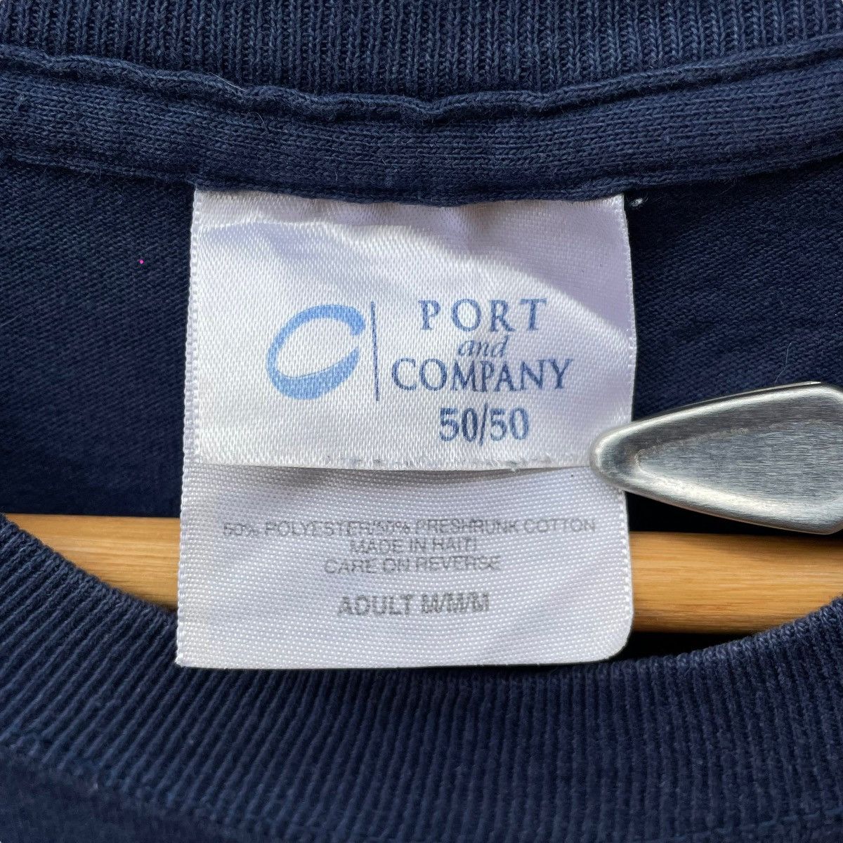Japanese Brand About Christian T-shirt Size US M / EU 48-50 / 2 - 10 Thumbnail