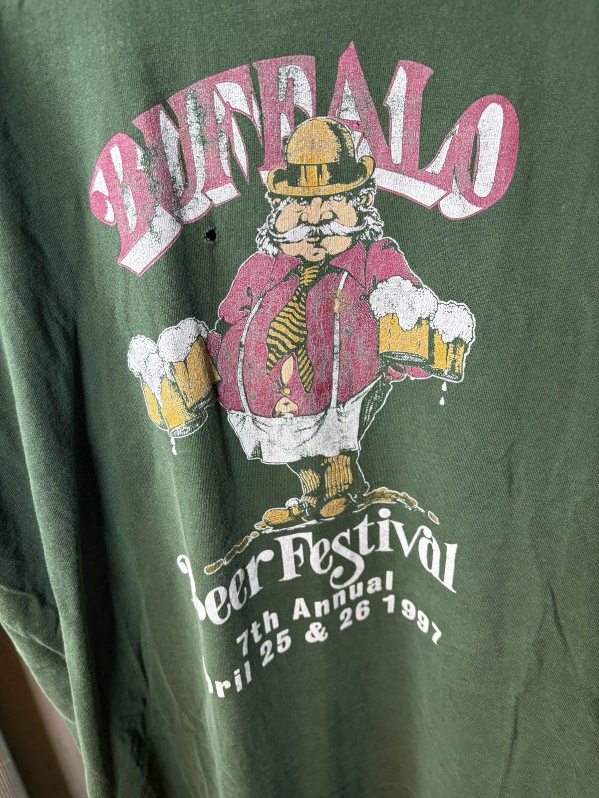 Fruit Of The Loom × Vintage 1997 Buffalo Beer Fest T-Shirt Size US XL / EU 56 / 4 - 2 Thumbnail